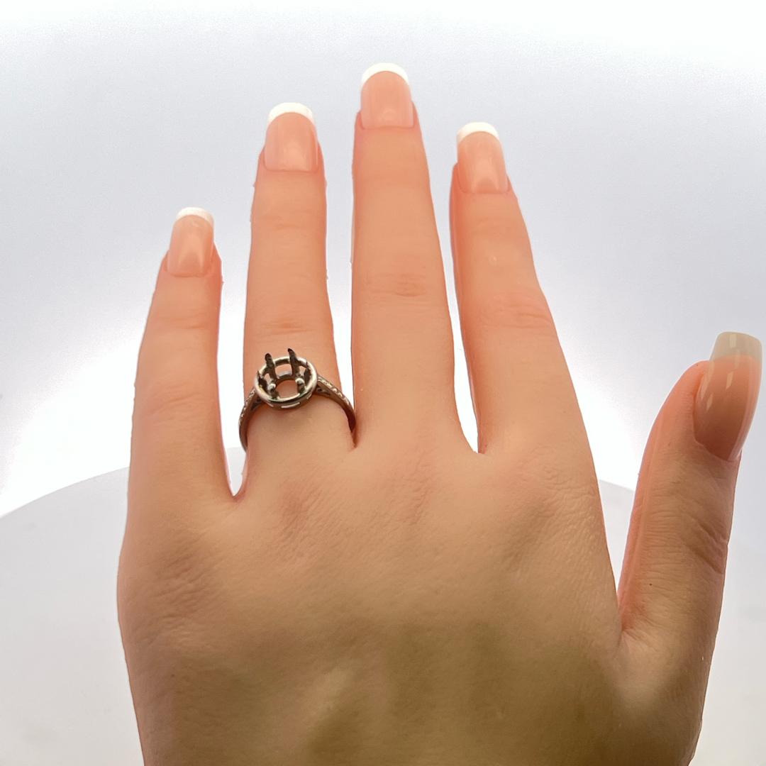 Vintage 5.50 Grams Size 6.5 Platinum Semi Mount Ring Holds 1.65 Carat Stone