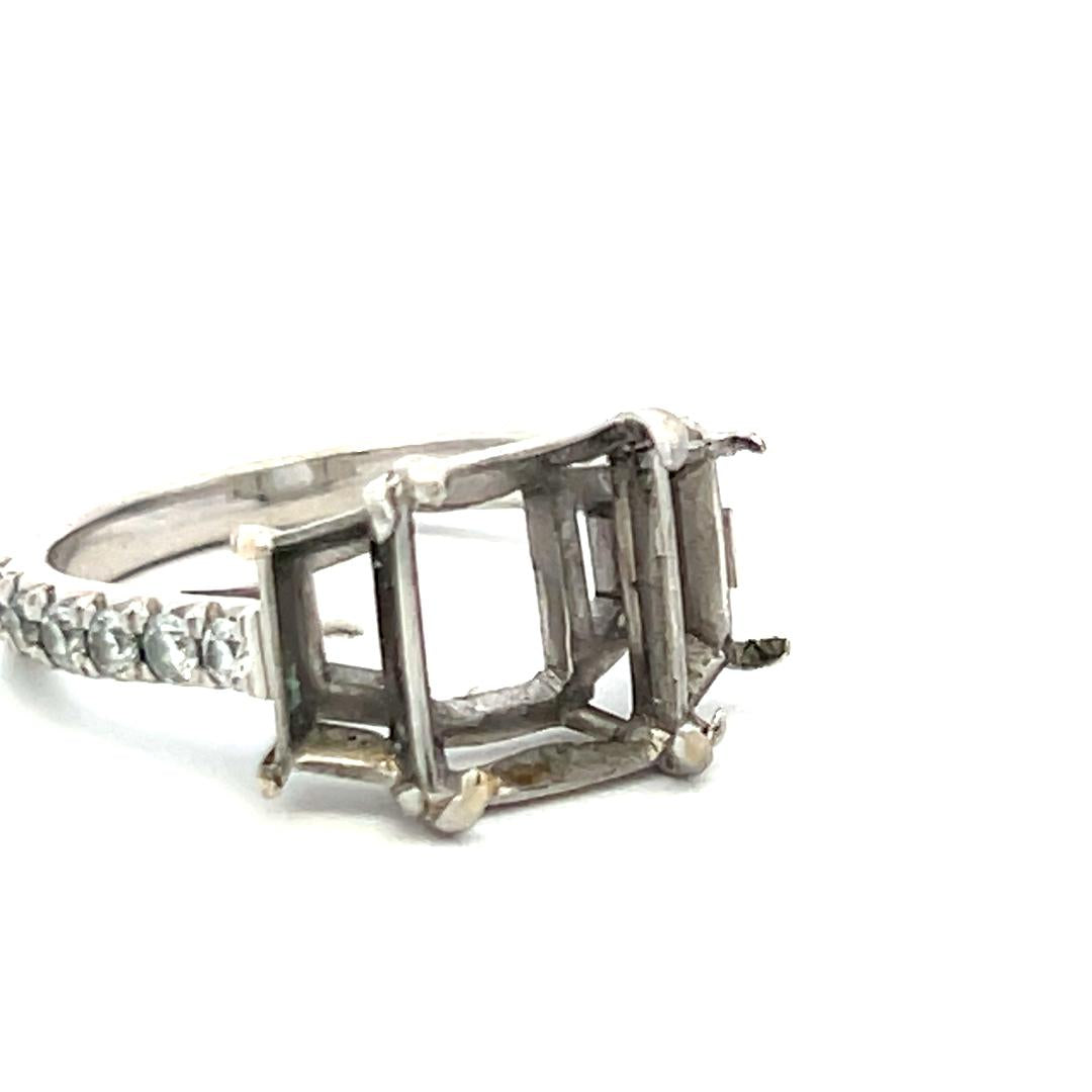 0.36 Carat Round Brilliant G VS Diamond Platinum Semi Mount Ring