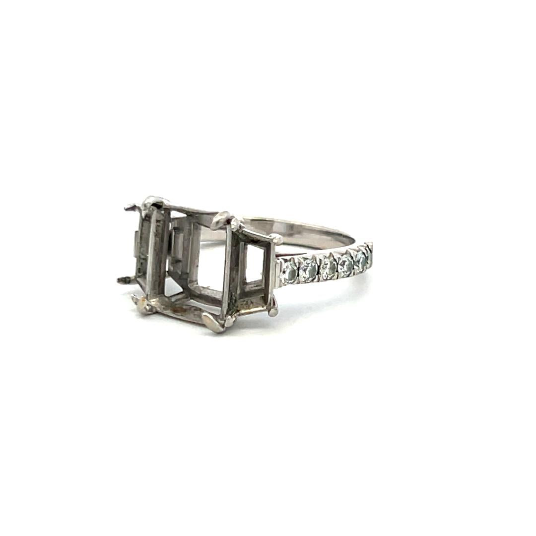 0.36 Carat Round Brilliant G VS Diamond Platinum Semi Mount Ring