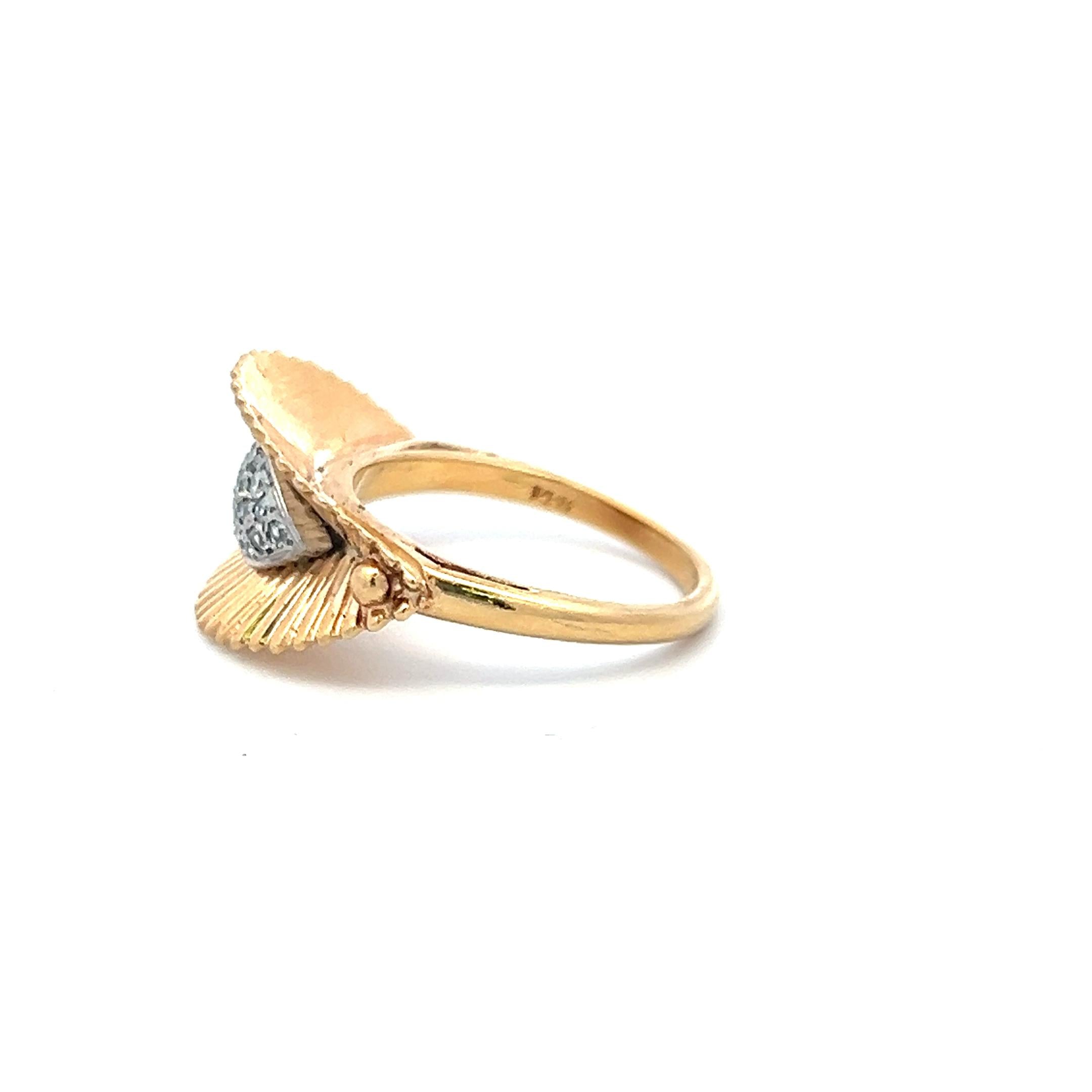 0.48 Carat Round Brilliant G VS Diamond 14 Karat Yellow Gold Cocktail Ring