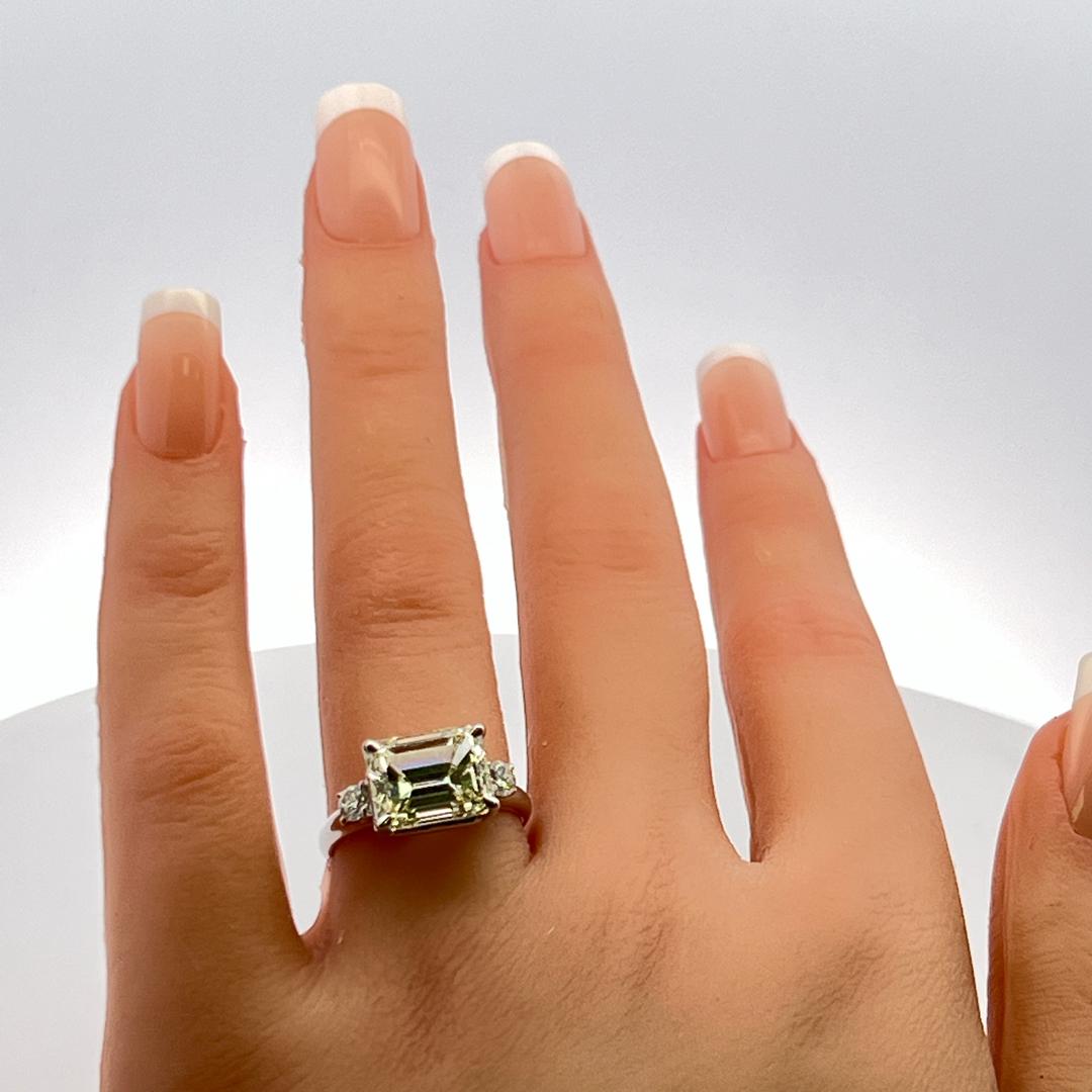Platinum Engagement Ring 5.3 Carat Emerald & Round Diamonds Size 6.25 N VVS2 GIA