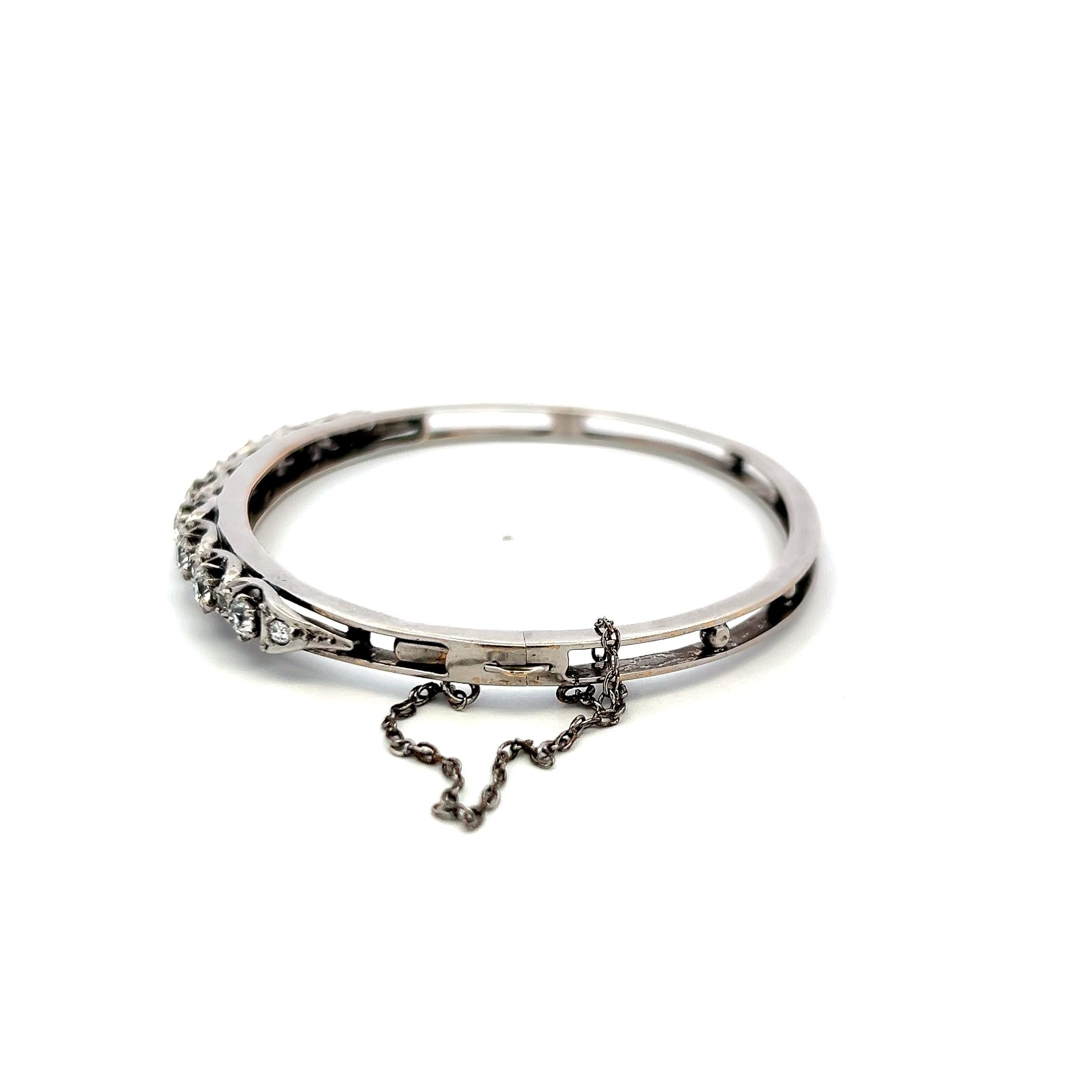1.55 Carat Old European Cut H SI Diamond 14 Karat White Gold Bangle Bracelet