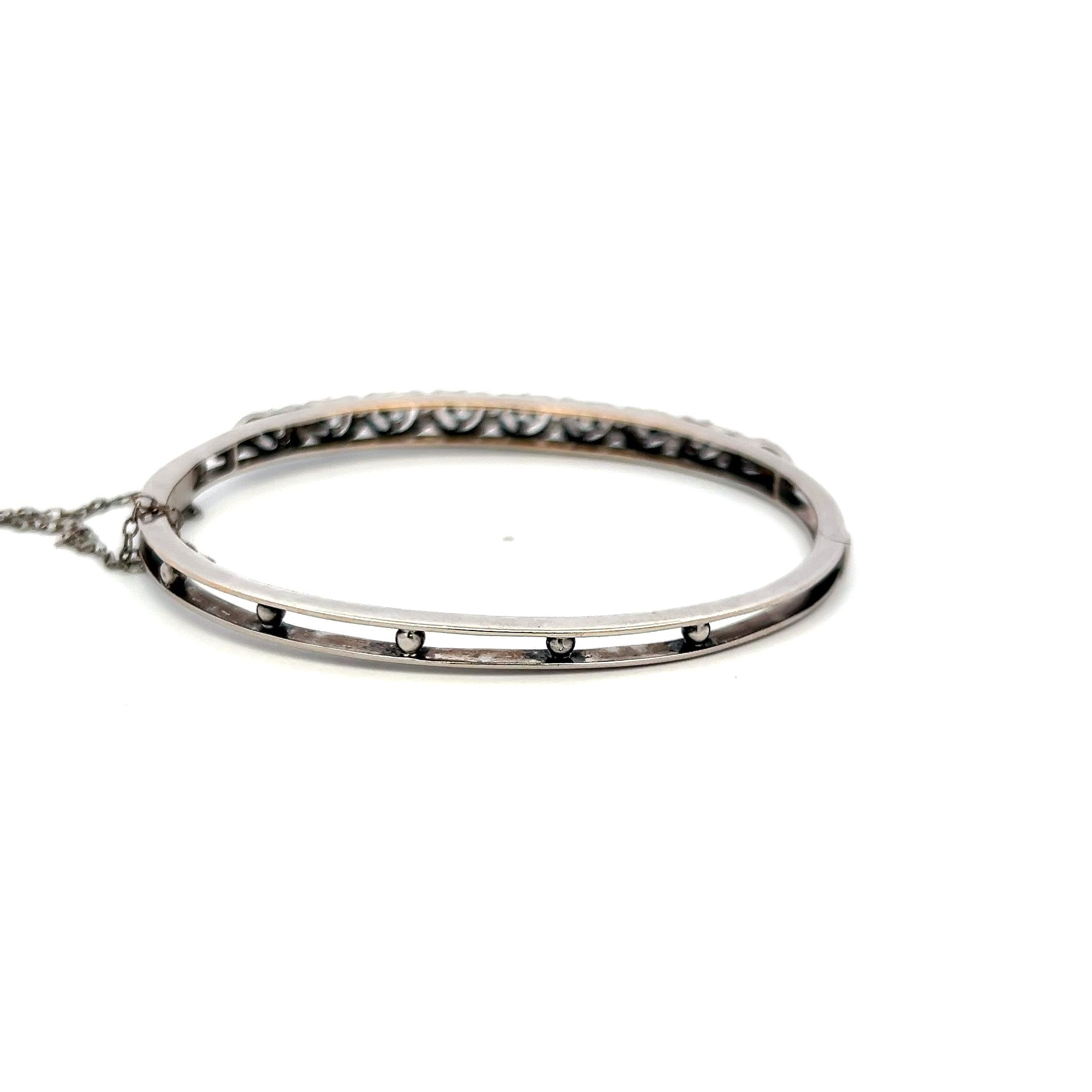 1.55 Carat Old European Cut H SI Diamond 14 Karat White Gold Bangle Bracelet