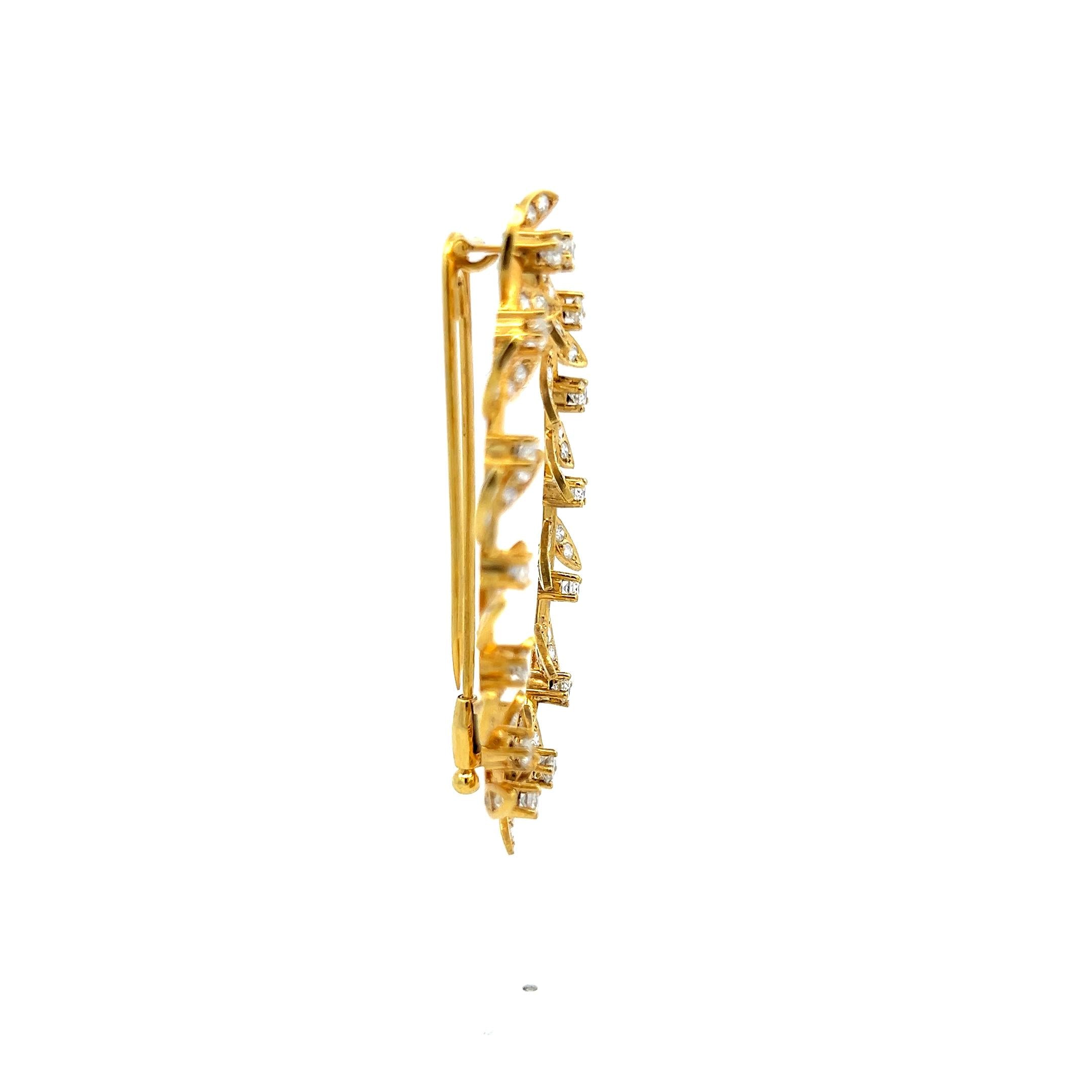 Vintage 18K Yellow Gold Pin Brooch with 2.52 Carat Round H-VS Diamonds