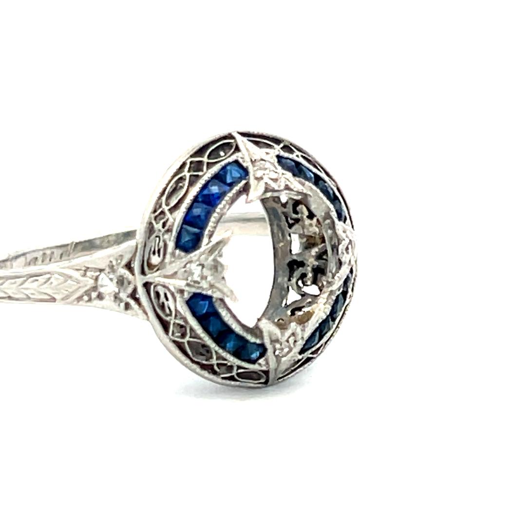 0.32 Carat Sapphire 0.06 Carat H SI Diamond Platinum Semi Mount Ring