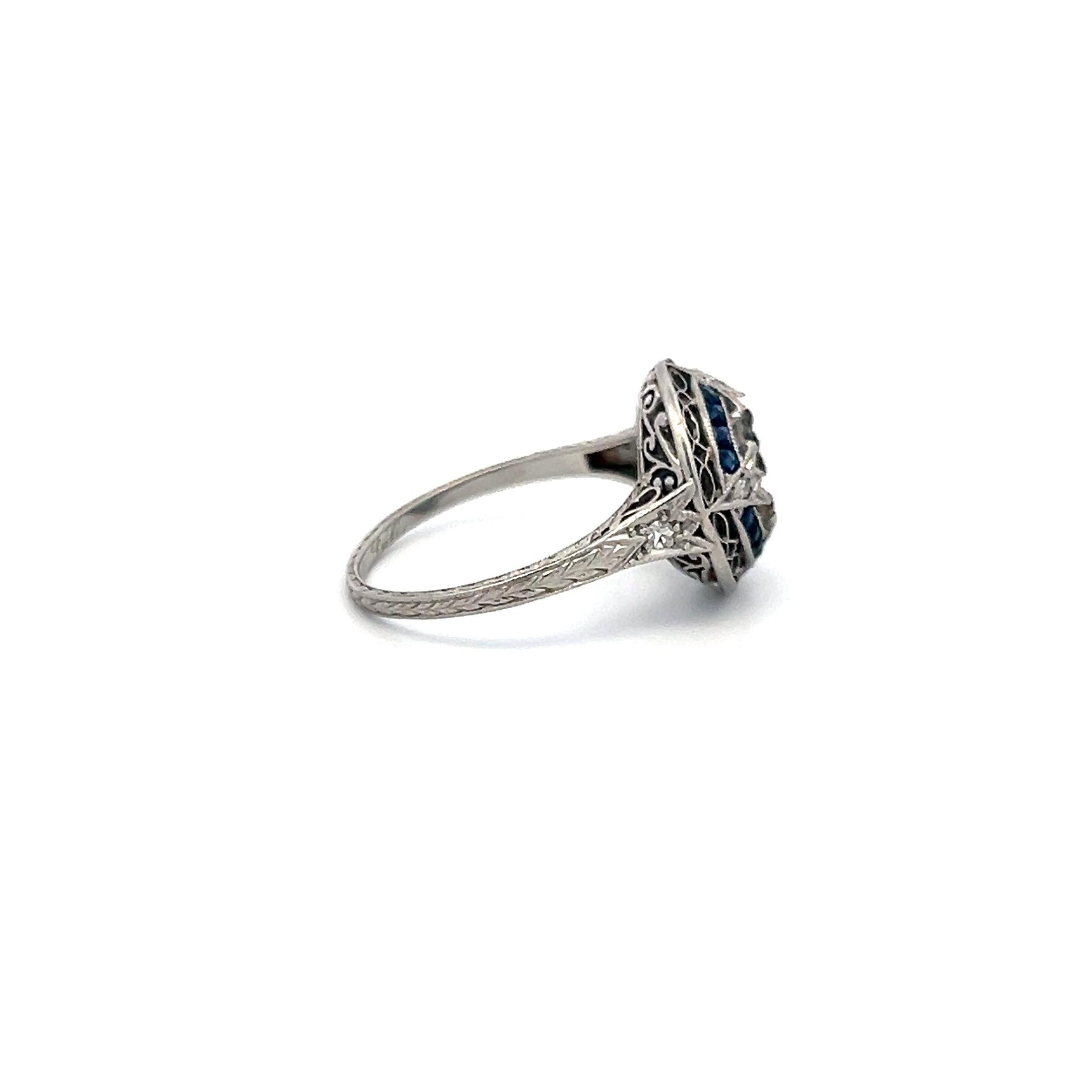 0.32 Carat Sapphire 0.06 Carat H SI Diamond Platinum Semi Mount Ring