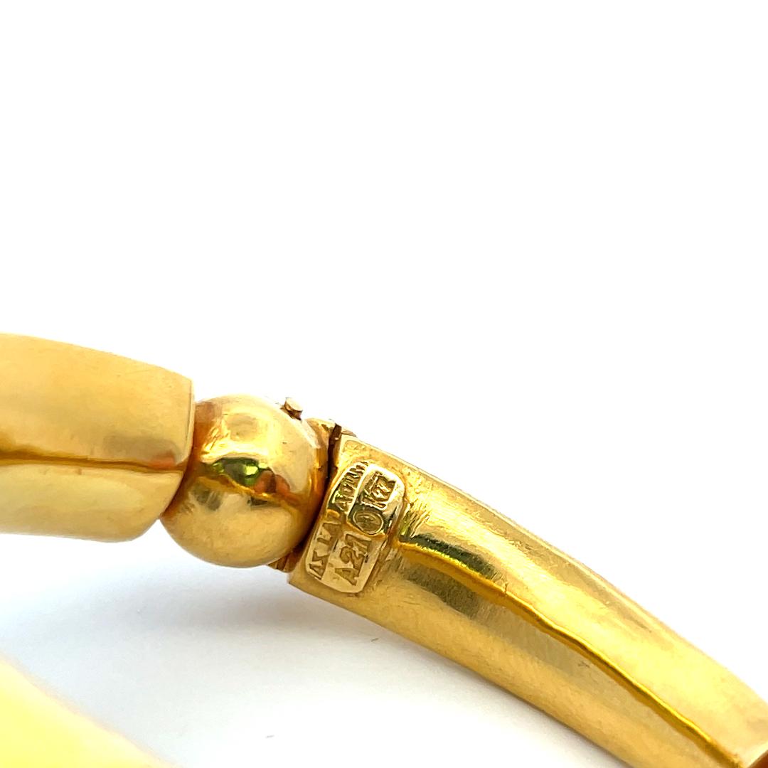 Lalaounis Vintage 18 Karat Yellow Gold Bangle Bracelet 40 Grams
