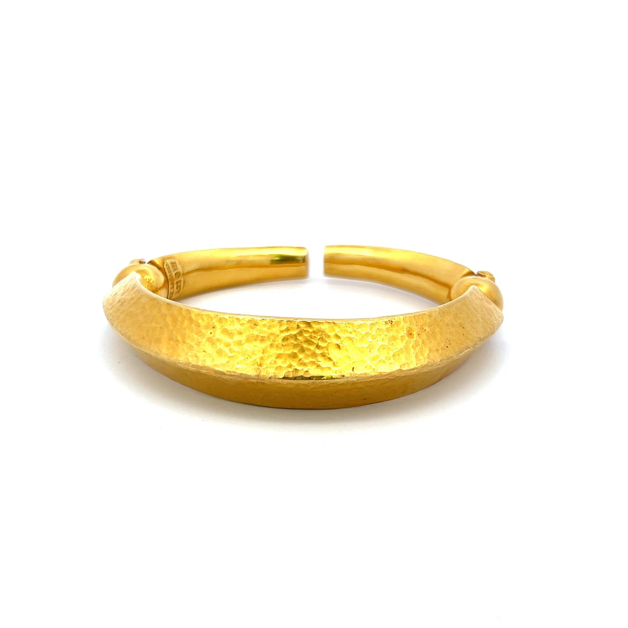 Lalaounis Vintage 18 Karat Yellow Gold Bangle Bracelet 40 Grams