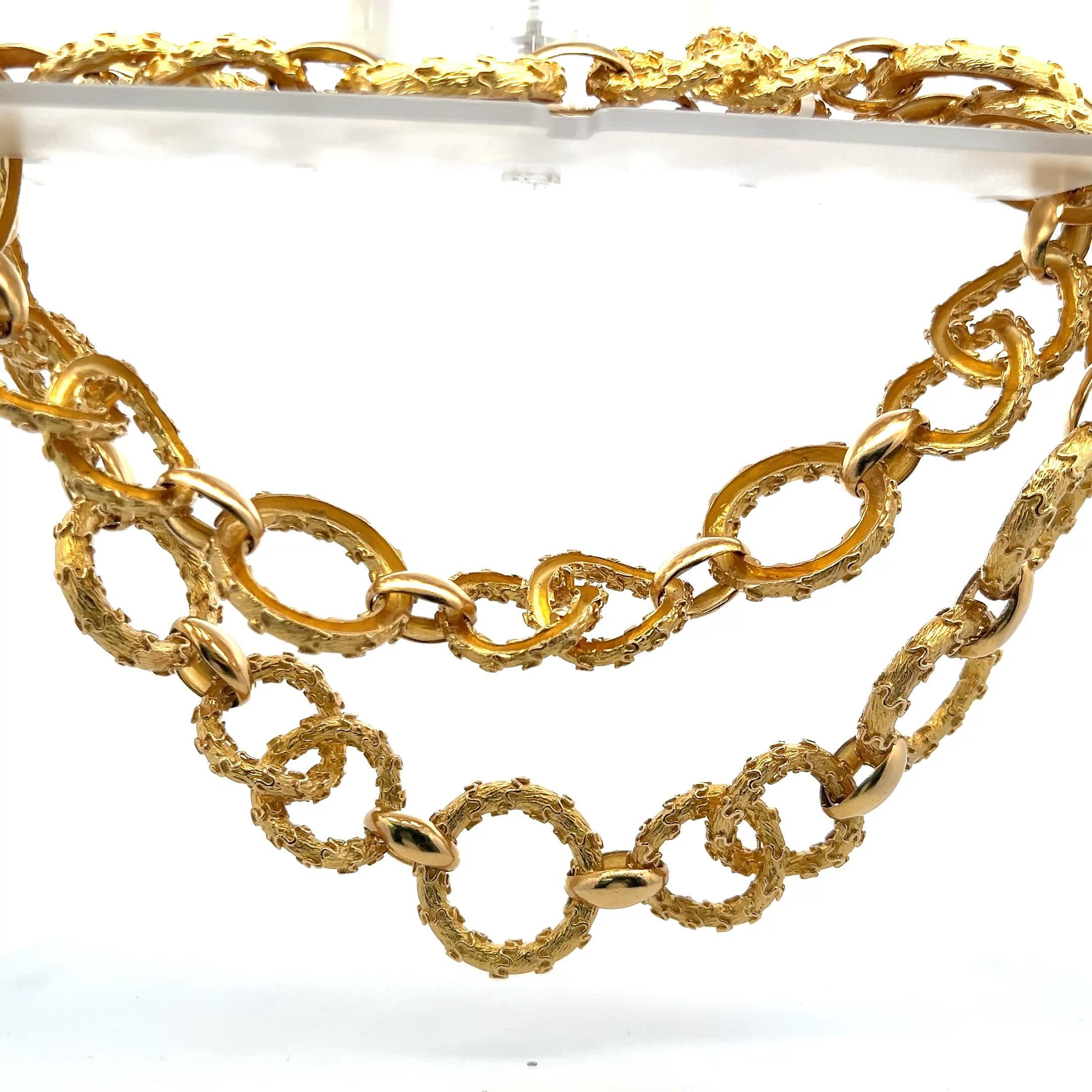 Hammerman Broth Vintage 202.30 Grams 18 Karat Yellow Gold Link Necklace