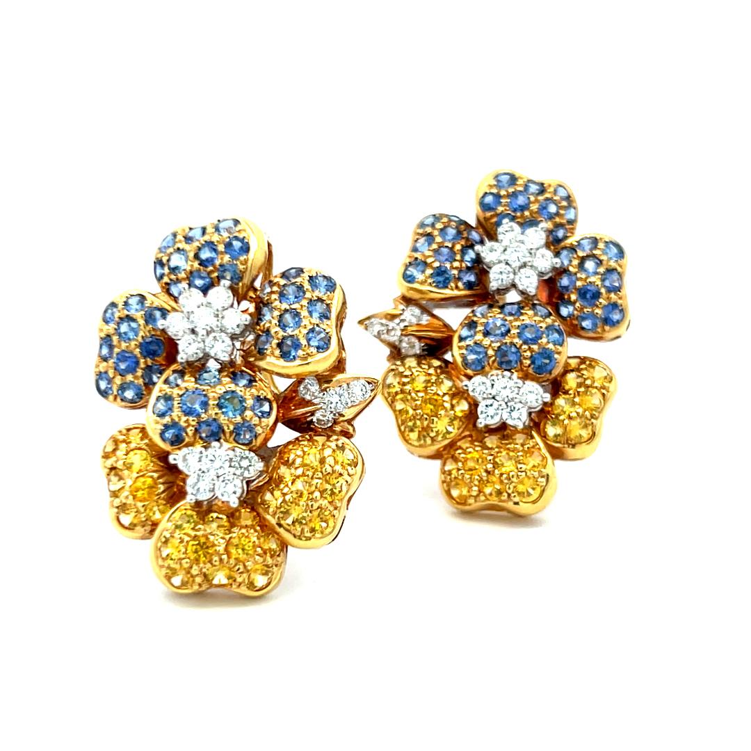 4.15 Carat Sapphire 0.96 Carat Round Diamond 18K Yellow Gold Cluster Earrings