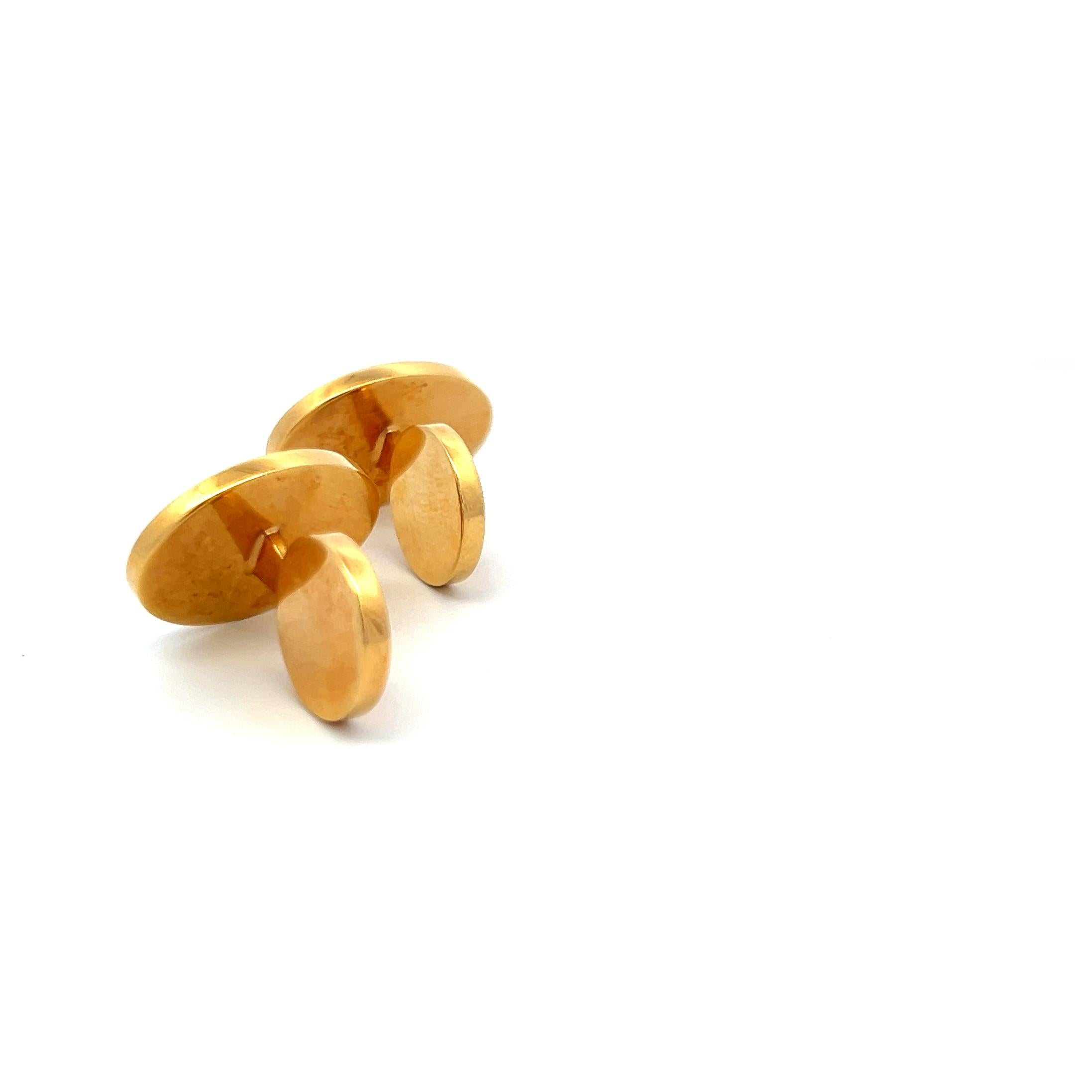 Cartier Vintage 26.70 Grams 18 Karat Yellow Gold Locking Cufflinks