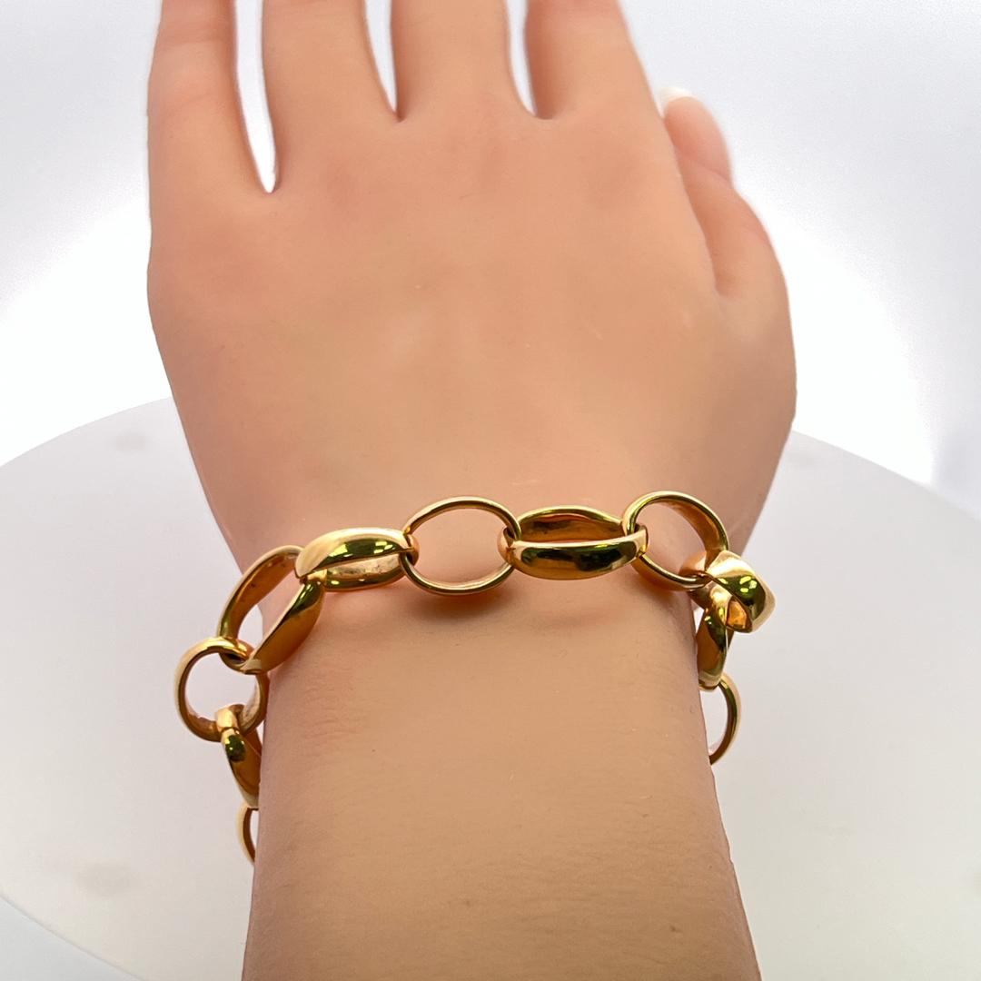 Pomellato Vintage 43.90 Grams 18 Karat Yellow Gold Link Bracelet