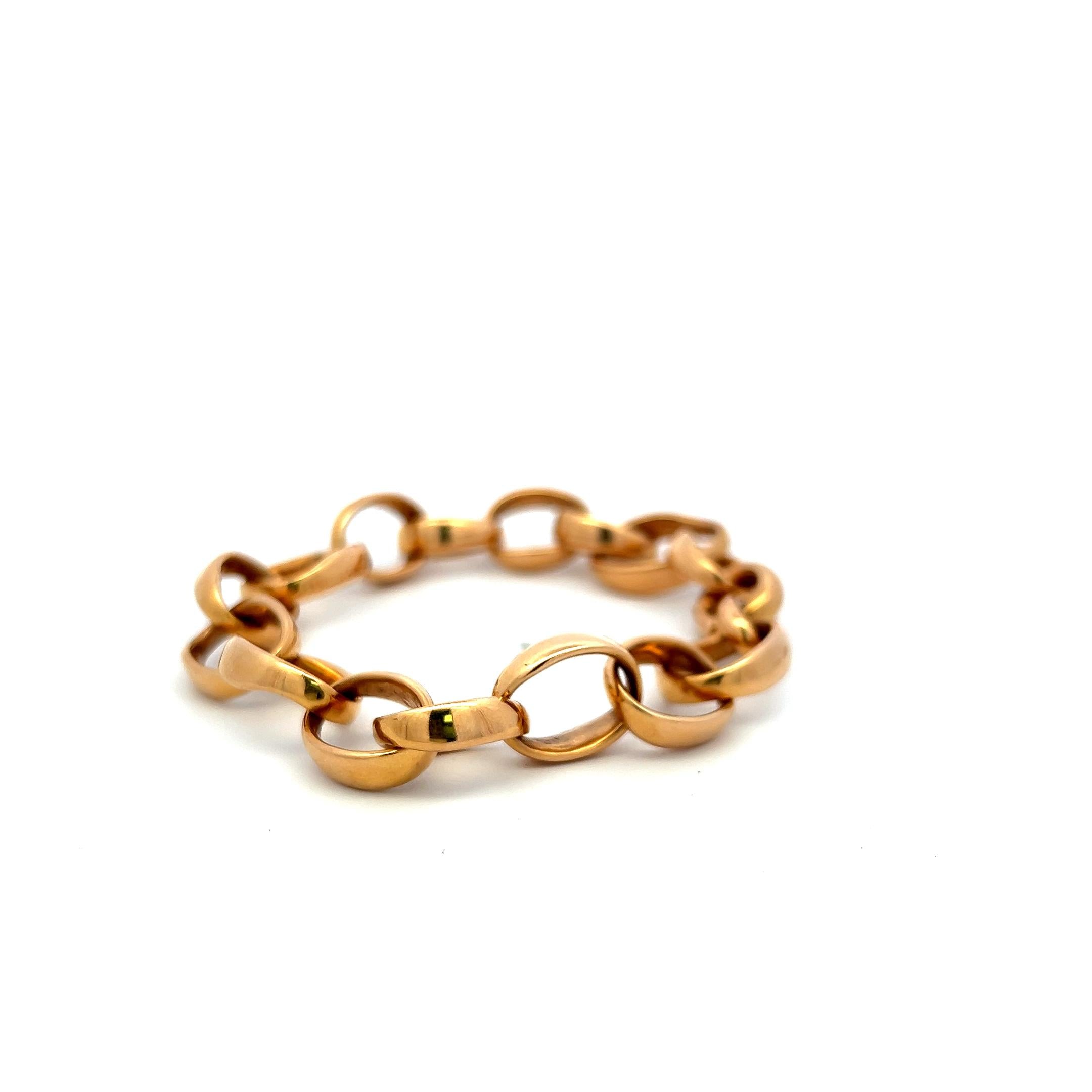 Pomellato Vintage 43.90 Grams 18 Karat Yellow Gold Link Bracelet