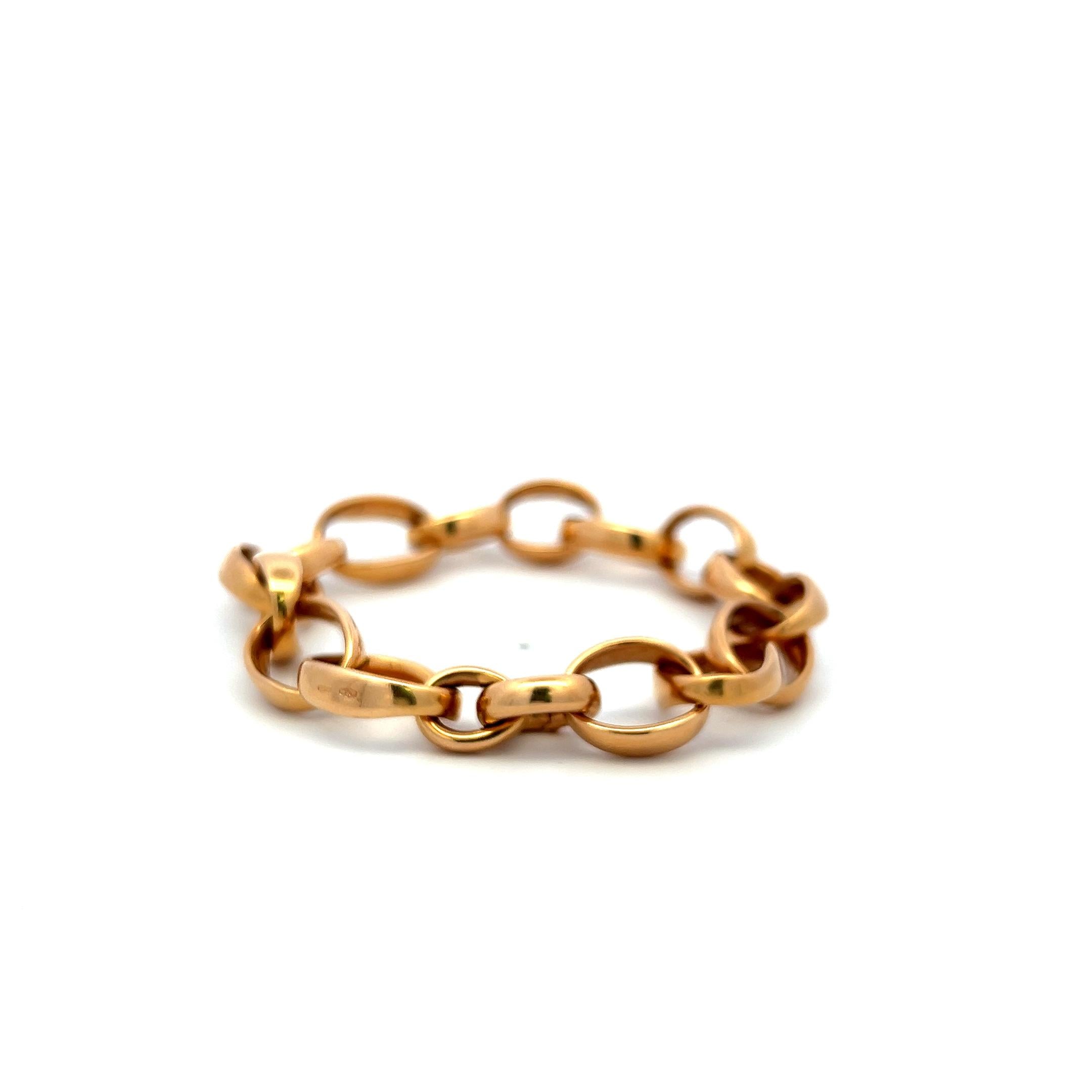 Pomellato Vintage 43.90 Grams 18 Karat Yellow Gold Link Bracelet