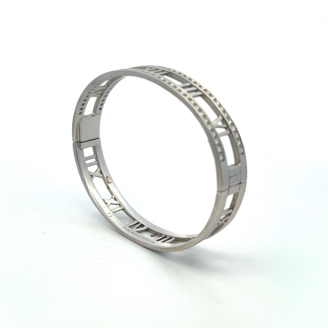 Tiffany & Co 0.74 Carat Round Diamond 18 Karat White Gold Bangle Bracelet