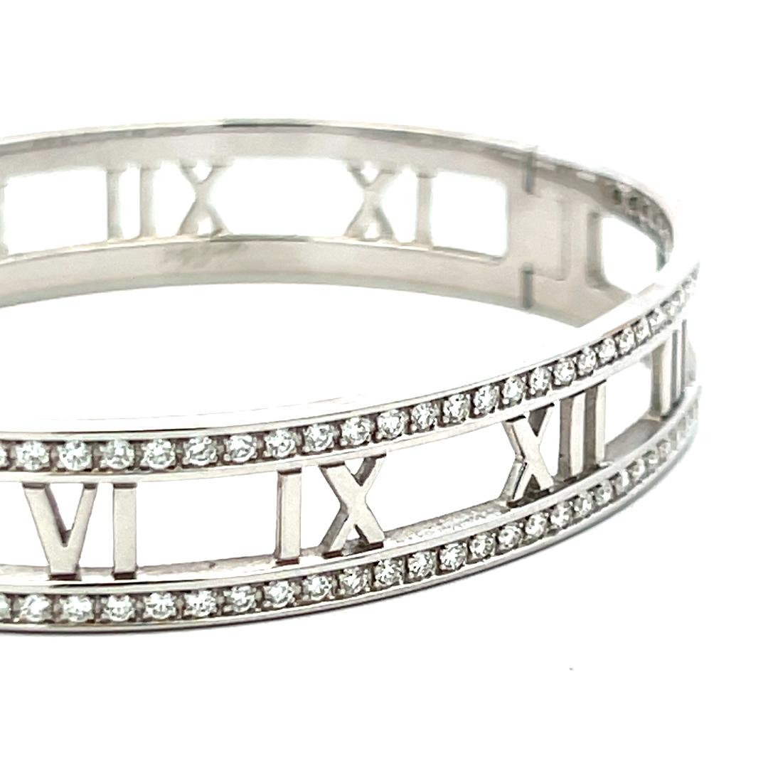 Tiffany & Co 0.74 Carat Round Diamond 18 Karat White Gold Bangle Bracelet