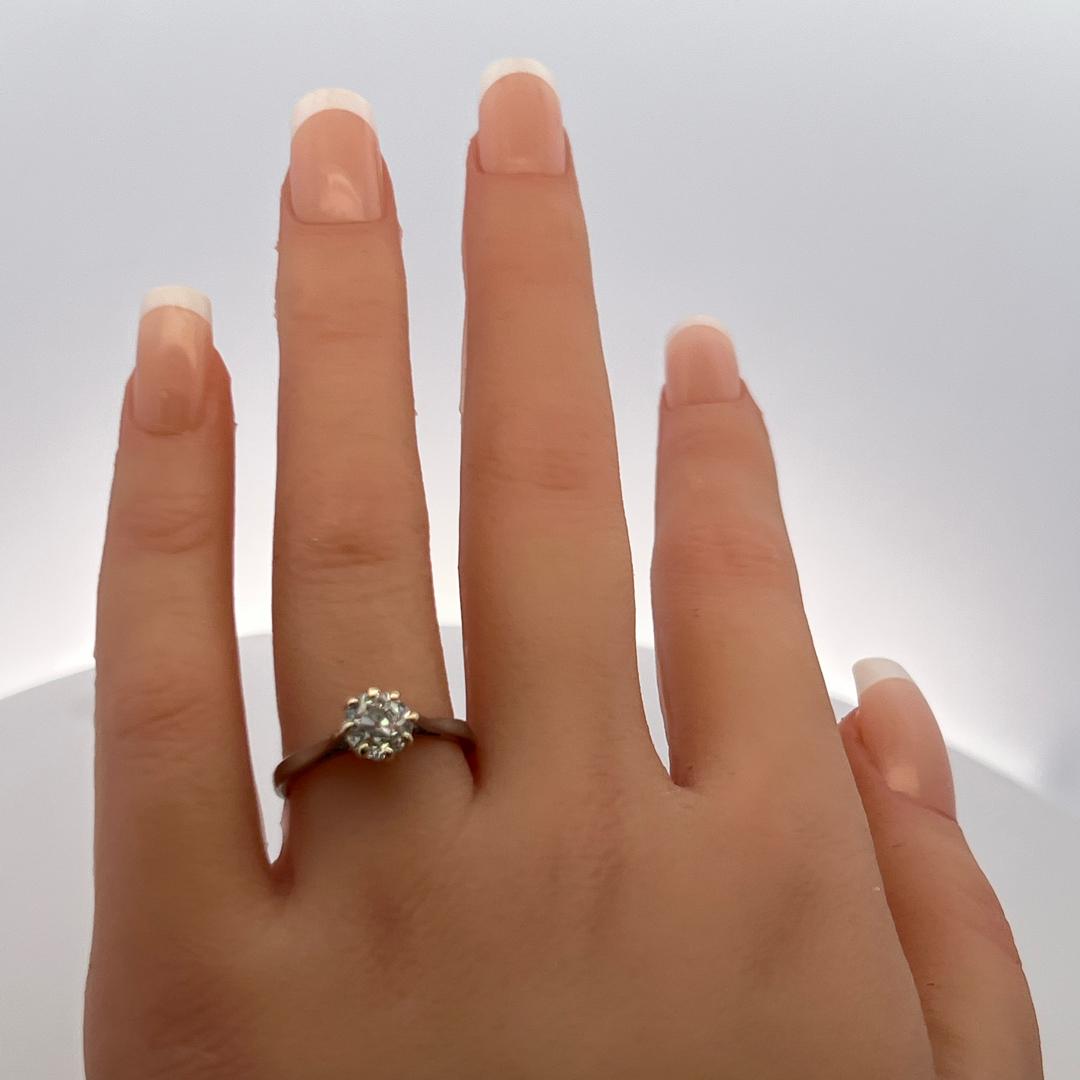 1.23 Carat Circular Brilliant Cut F SI2 Diamond Platinum Engagement Ring