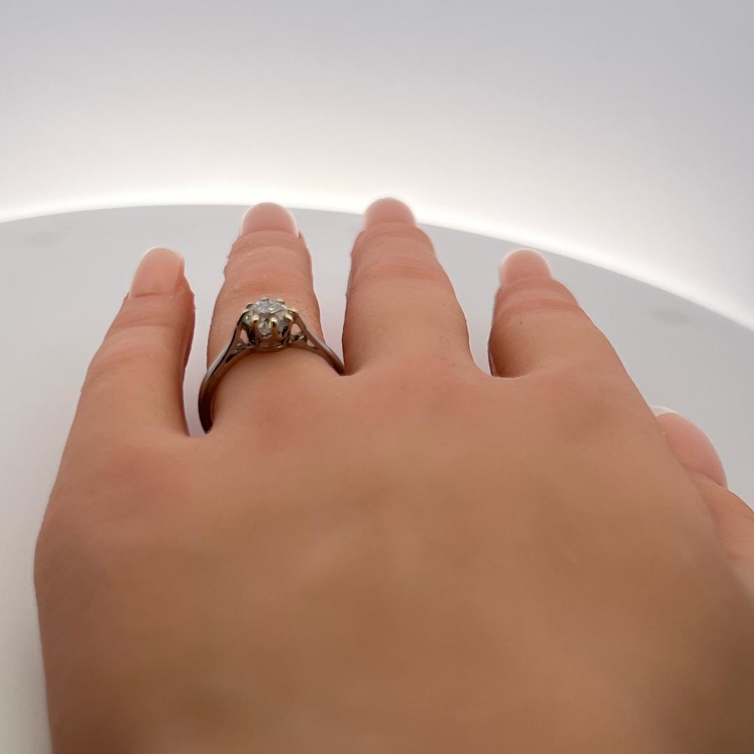 1.23 Carat Circular Brilliant Cut F SI2 Diamond Platinum Engagement Ring