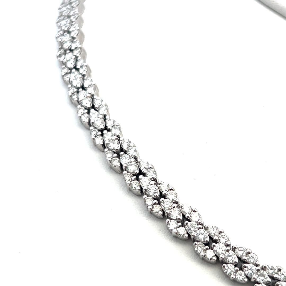 8.00 Carat Round Brilliant G VS Diamond 18 Karat White Gold Cluster Necklace