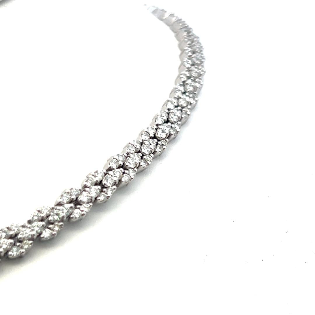 8.00 Carat Round Brilliant G VS Diamond 18 Karat White Gold Cluster Necklace