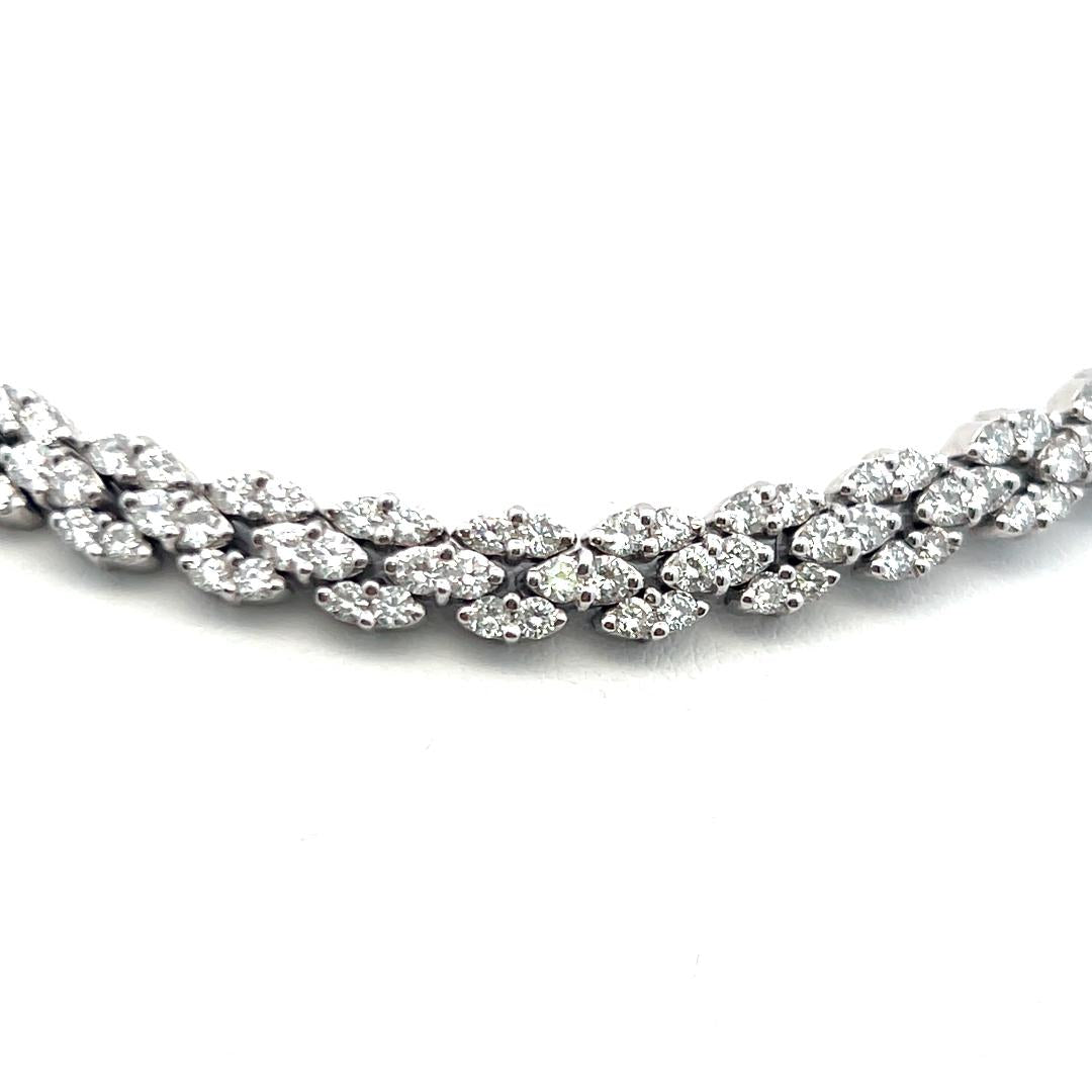 8.00 Carat Round Brilliant G VS Diamond 18 Karat White Gold Cluster Necklace