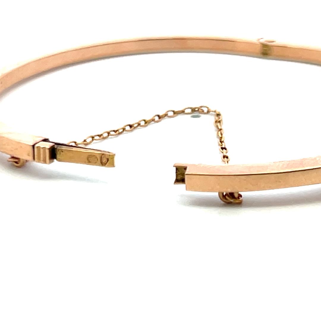 1.35 Carat Old European Diamond 1.20 Carat Emerald 18K Rose Gold Bangle Bracelet