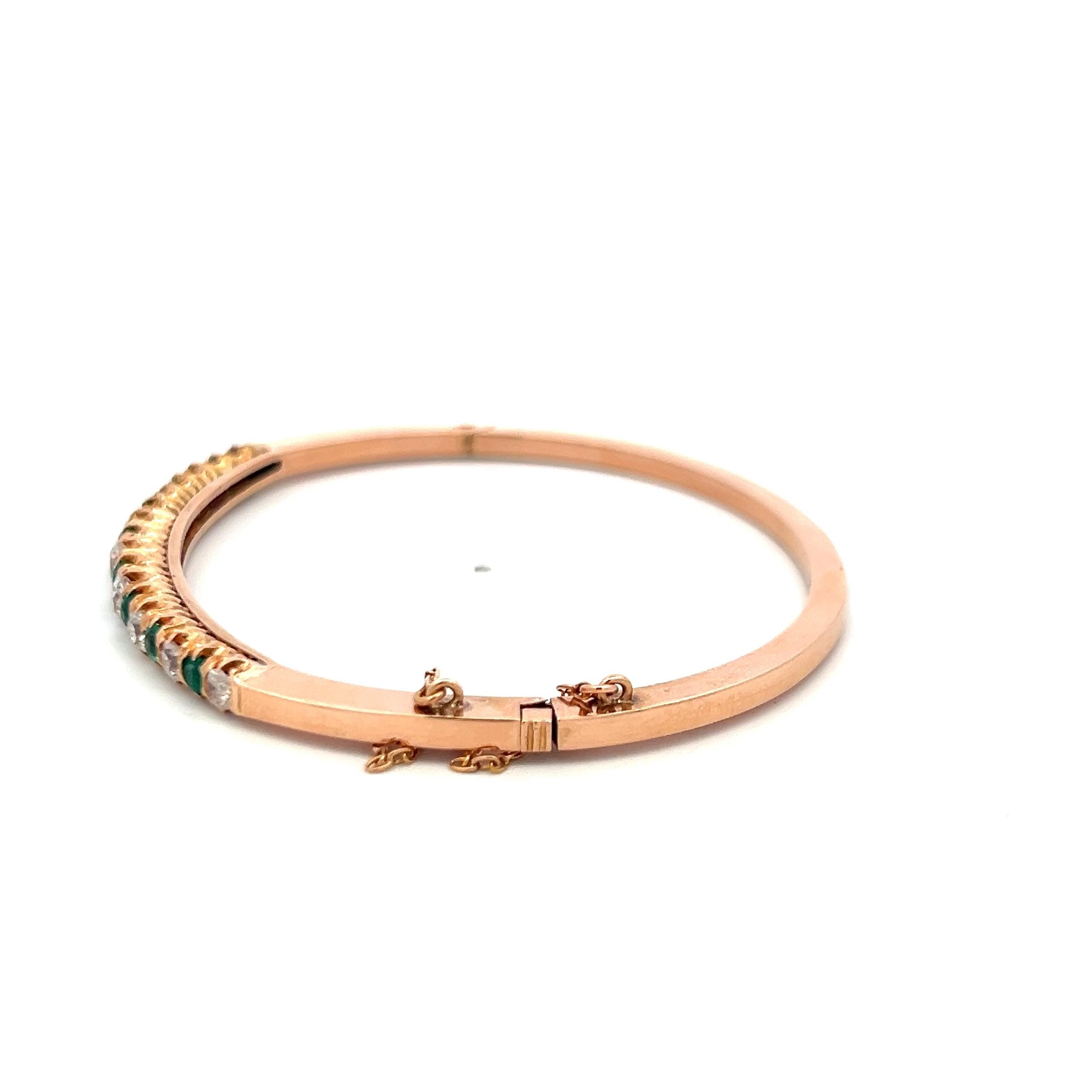 1.35 Carat Old European Diamond 1.20 Carat Emerald 18K Rose Gold Bangle Bracelet