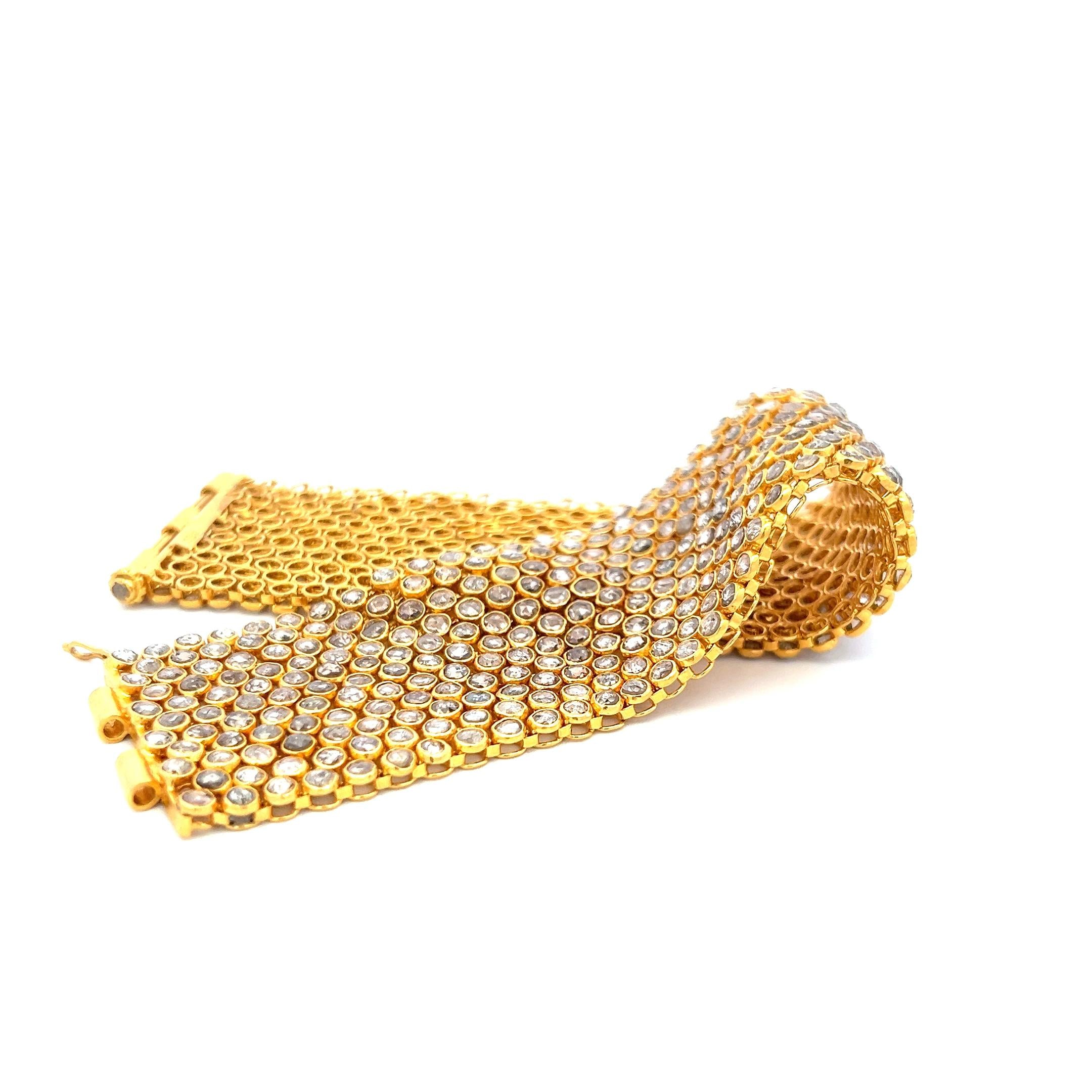 Vintage 22K Yellow Gold Link Bracelet with 34.08 Carat Rose Cut M-I1 Diamonds