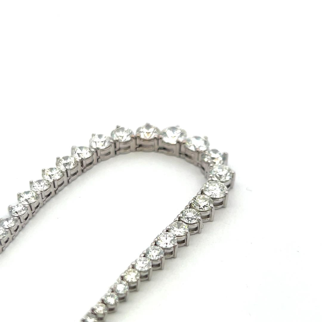 16.50 Carat Round Brilliant Diamond 18 Karat White Gold Riviera Necklace
