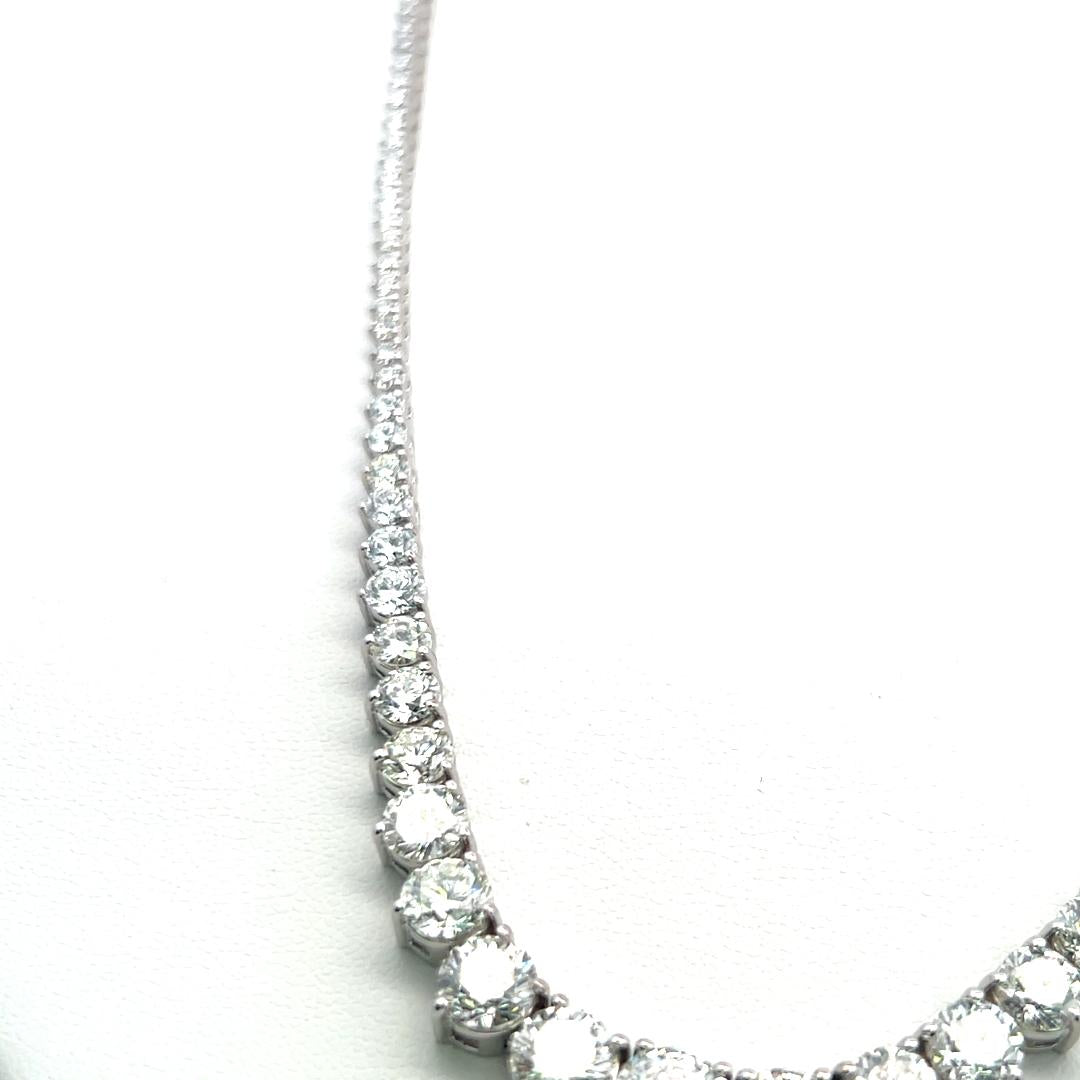 16.50 Carat Round Brilliant Diamond 18 Karat White Gold Riviera Necklace