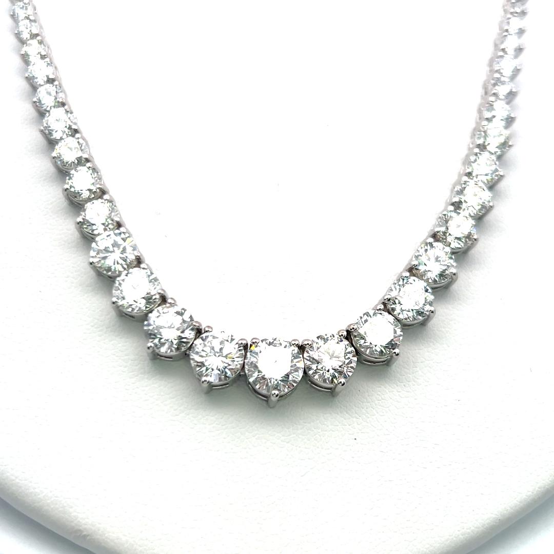 16.50 Carat Round Brilliant Diamond 18 Karat White Gold Riviera Necklace