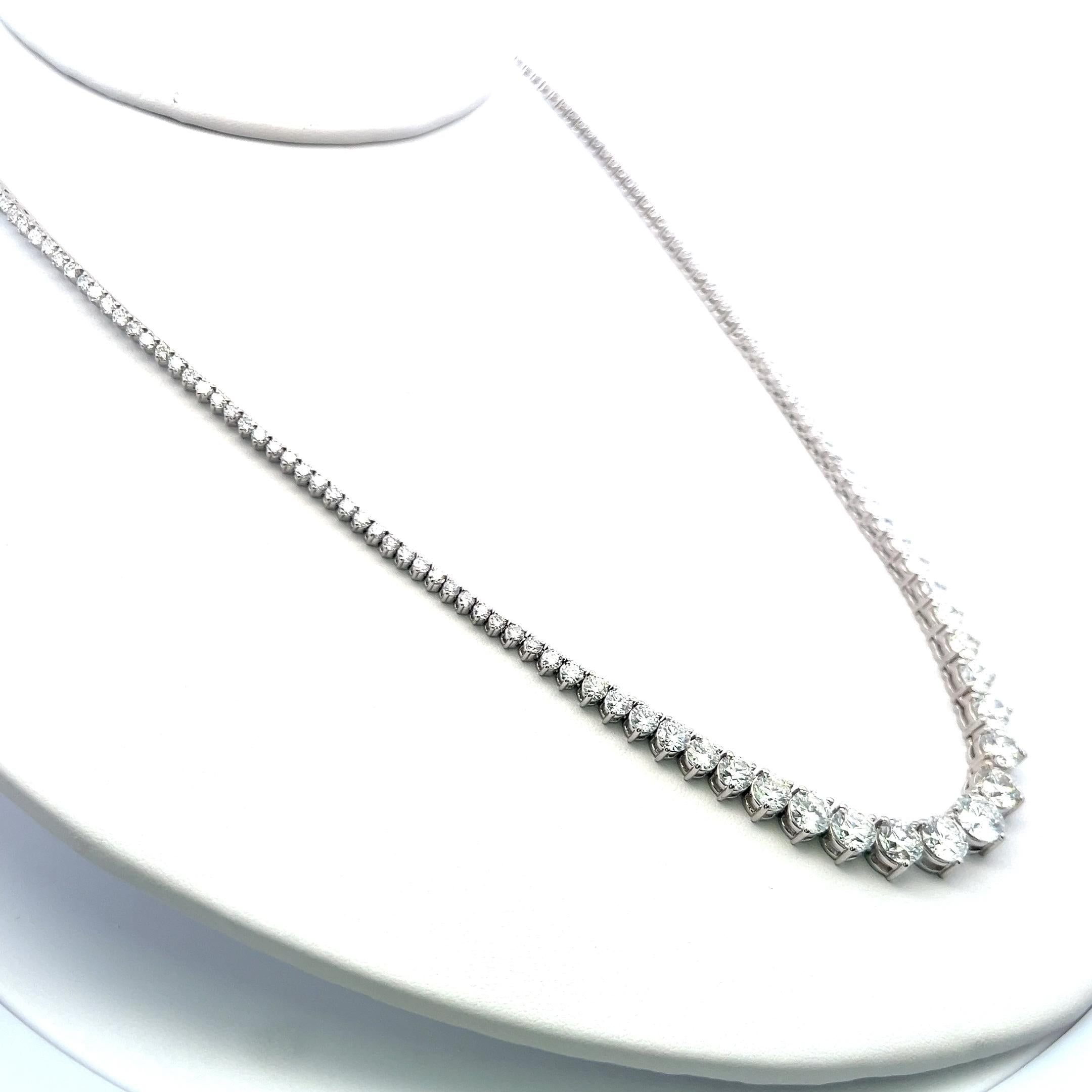 16.50 Carat Round Brilliant Diamond 18 Karat White Gold Riviera Necklace