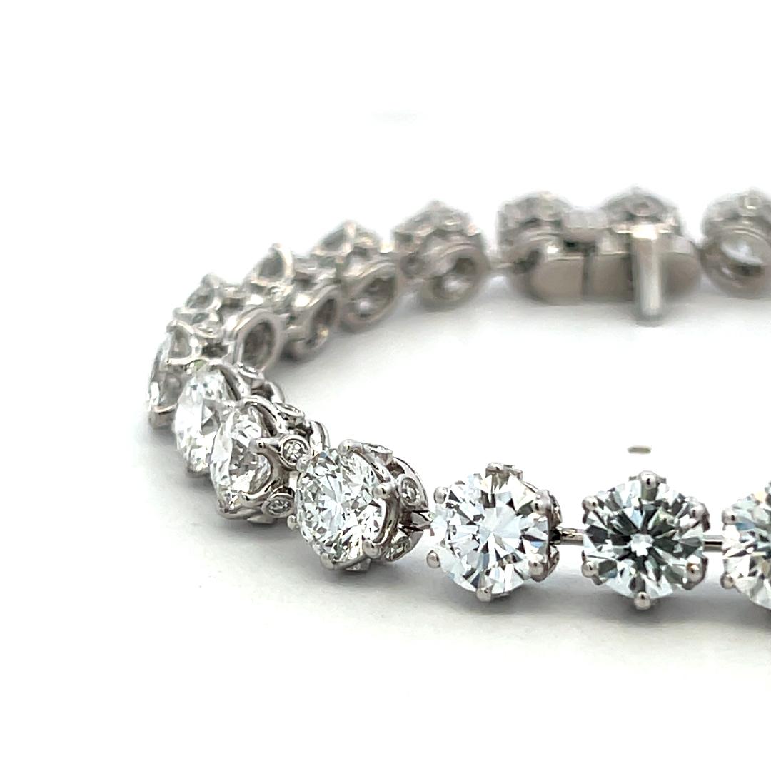 Platinum Tennis Bracelet with 5.17 Carat Round Brilliant Diamonds 30.7 Grams GIA