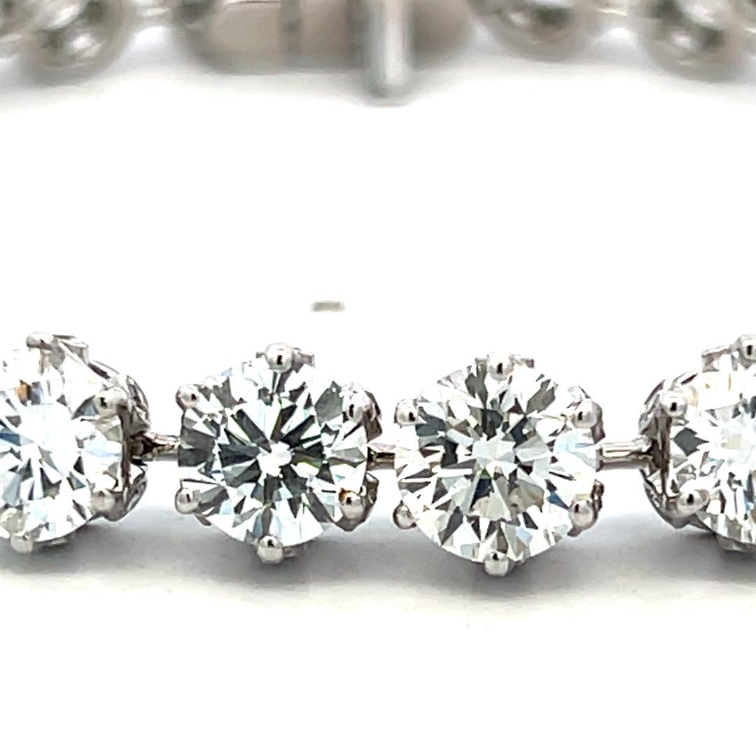 Platinum Tennis Bracelet with 5.17 Carat Round Brilliant Diamonds 30.7 Grams GIA
