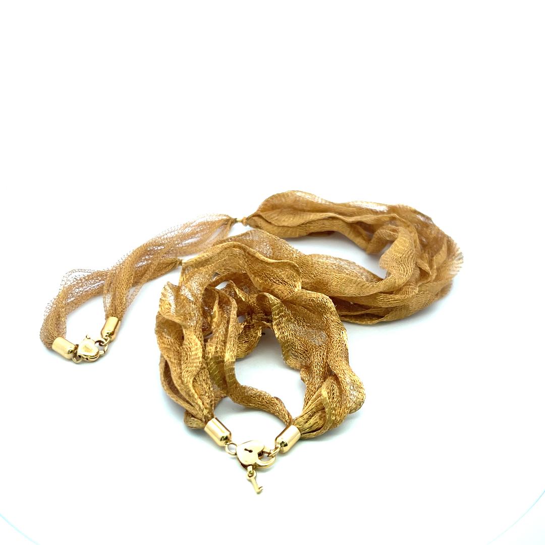 Vintage 18 Karat Yellow Gold Mesh Necklace & Bracelet Set 37.1 Grams 7 Inches