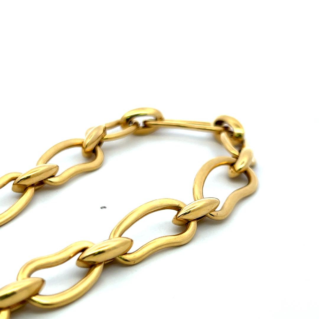 Pomellato 20 Inch 118 Grams 18 Karat Yellow Gold Link Necklace