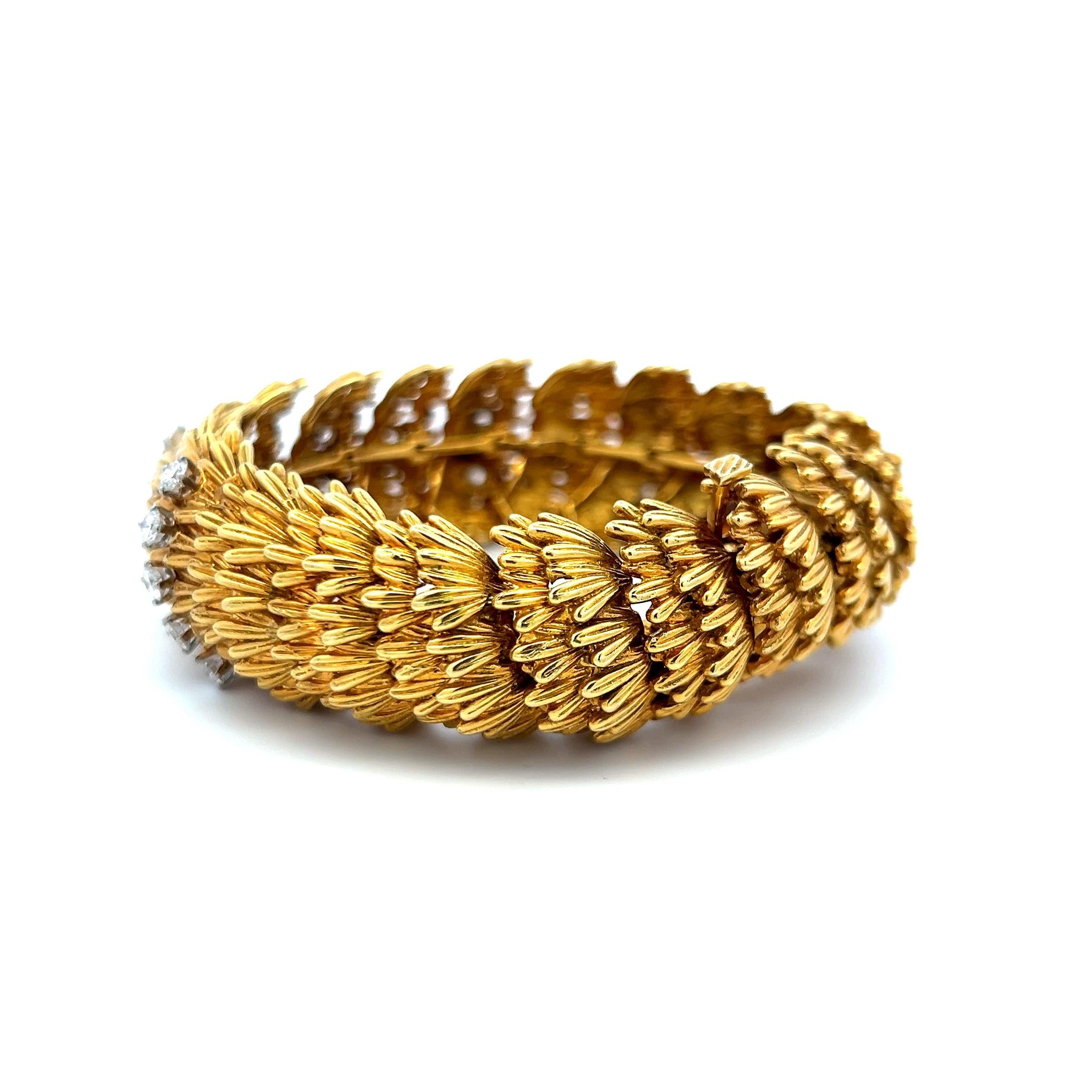 6.00 Carat Round Brilliant H VS Diamond 18 Karat Yellow Gold Link Bracelet