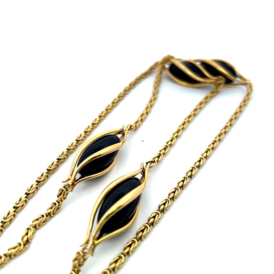Vintage 18K Yellow Gold Chain Necklace with 25.7x11.3 MM Onyx Stones