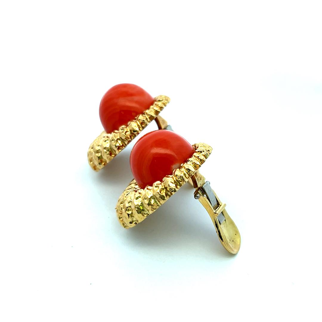 15.3-15.7MM Red Coral 18 Karat Yellow Gold Clip On Earrings