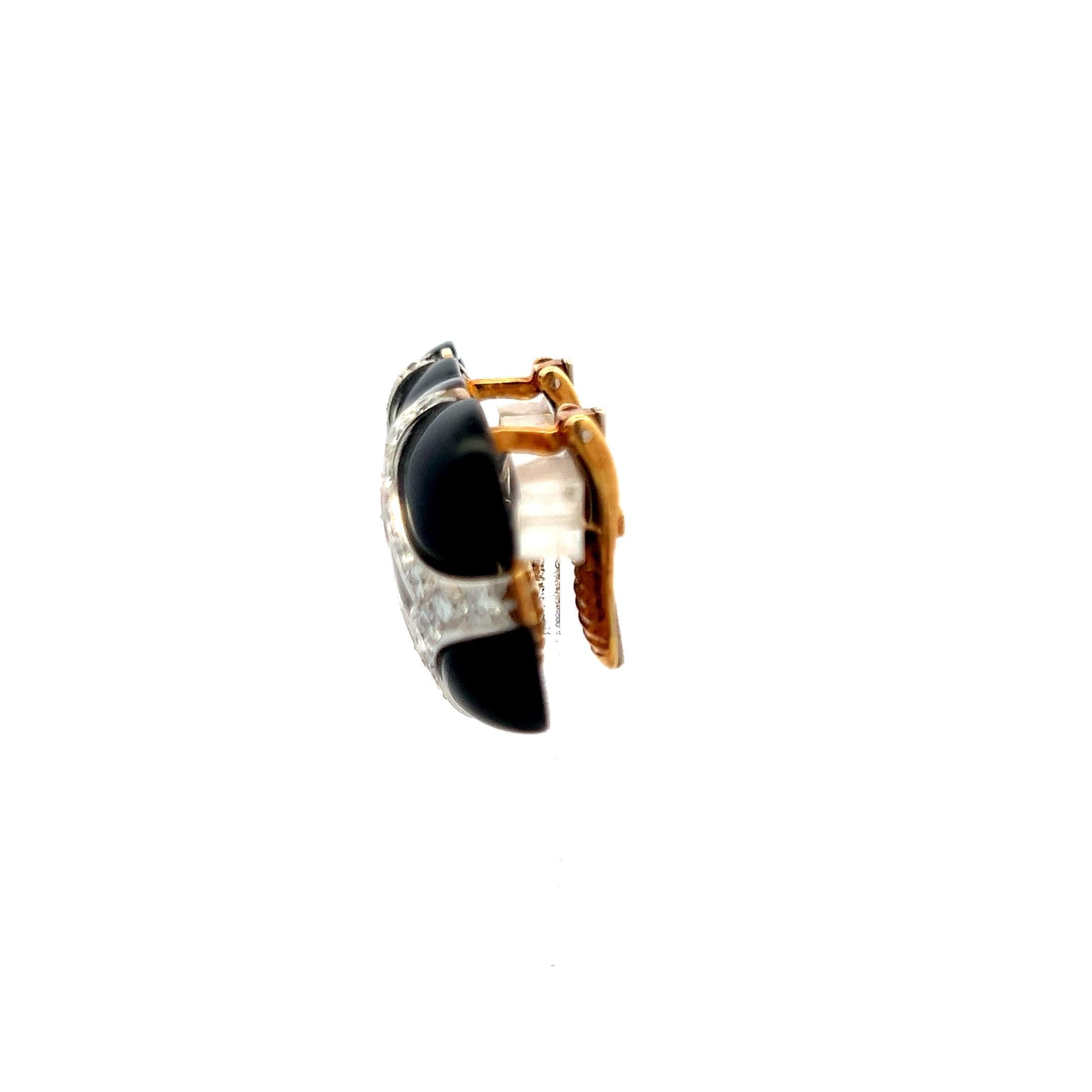 3.00 Carat Round Brilliant F VS Diamond 18 Karat Yellow Gold Clip On Earrings