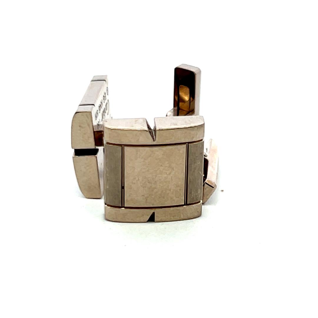 Cartier Vintage 22.50 Grams 18 Karat White Gold Locking Cufflinks