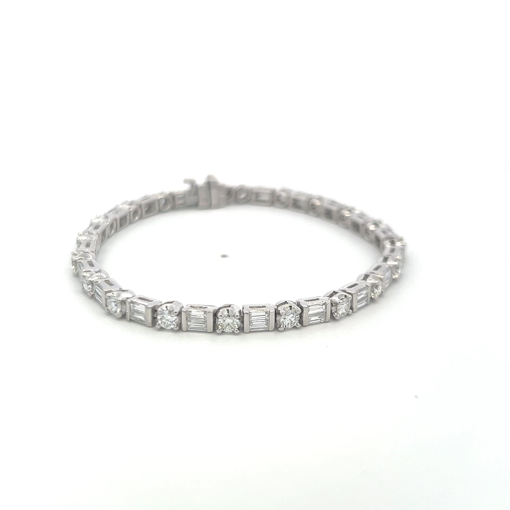 4.20ct Round Brilliant & Baguette Diamond Platinum Tennis Bracelet (F VS)