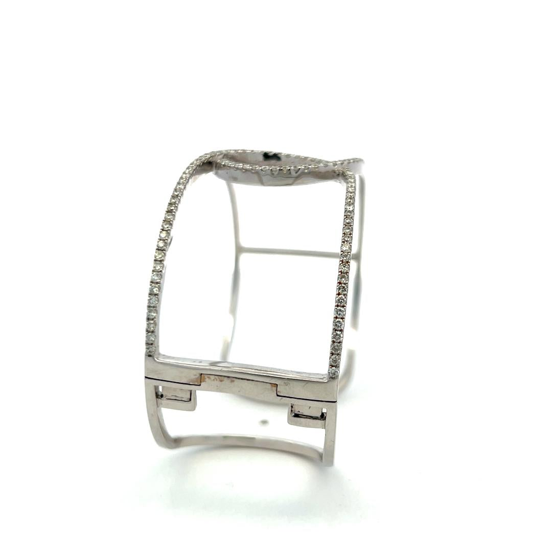 2.60 Carat Round Brilliant F VS Diamond 14 Karat White Gold Bangle Bracelet