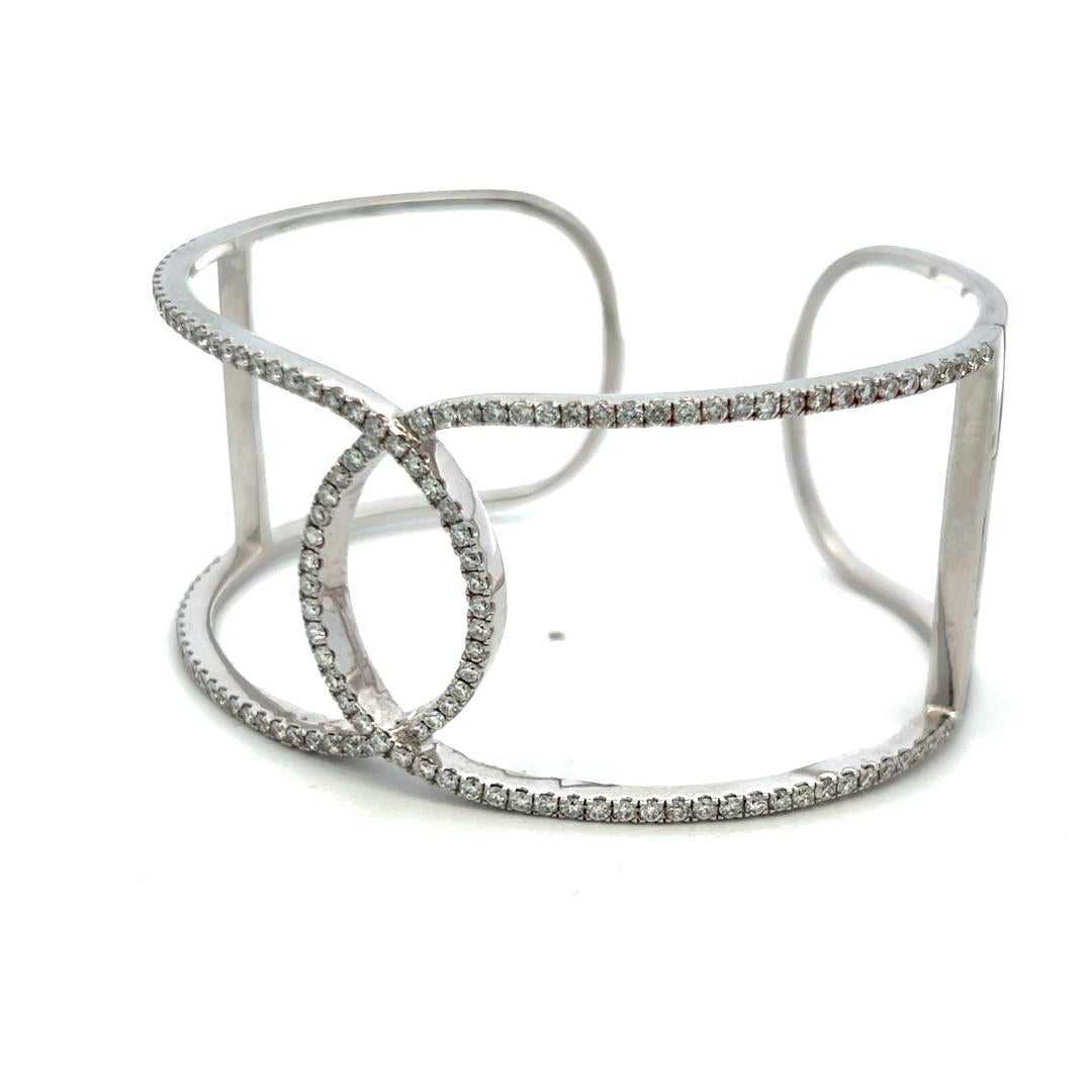 2.60 Carat Round Brilliant F VS Diamond 14 Karat White Gold Bangle Bracelet