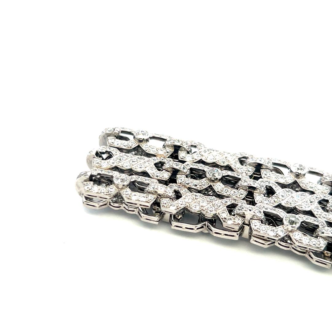 Vintage 18K White Gold Link Bracelet with 11.5 Carat Round G-VS Diamonds