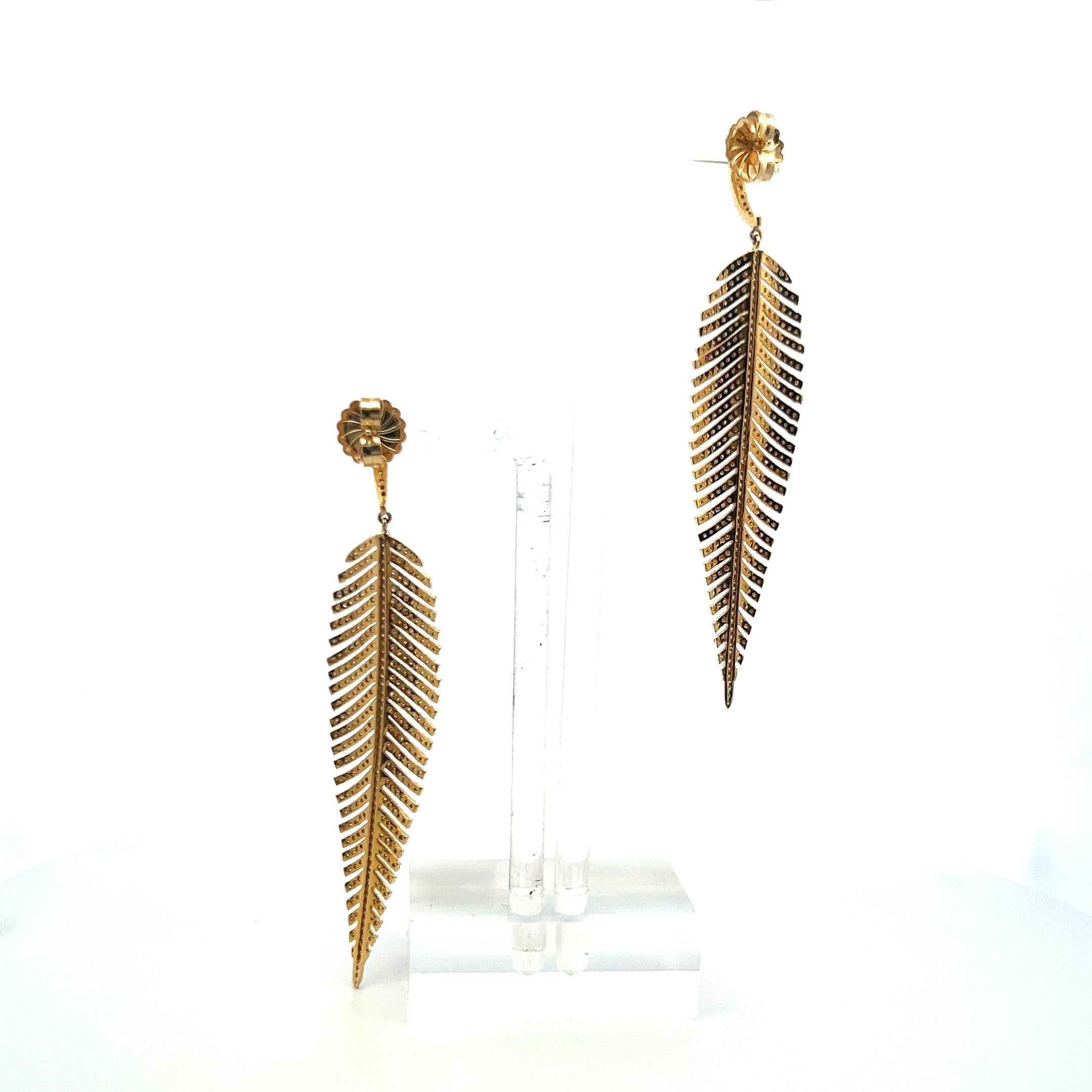 1.82ct Round Brilliant Diamond Dangling Earrings in 18K Yellow Gold (F VS)