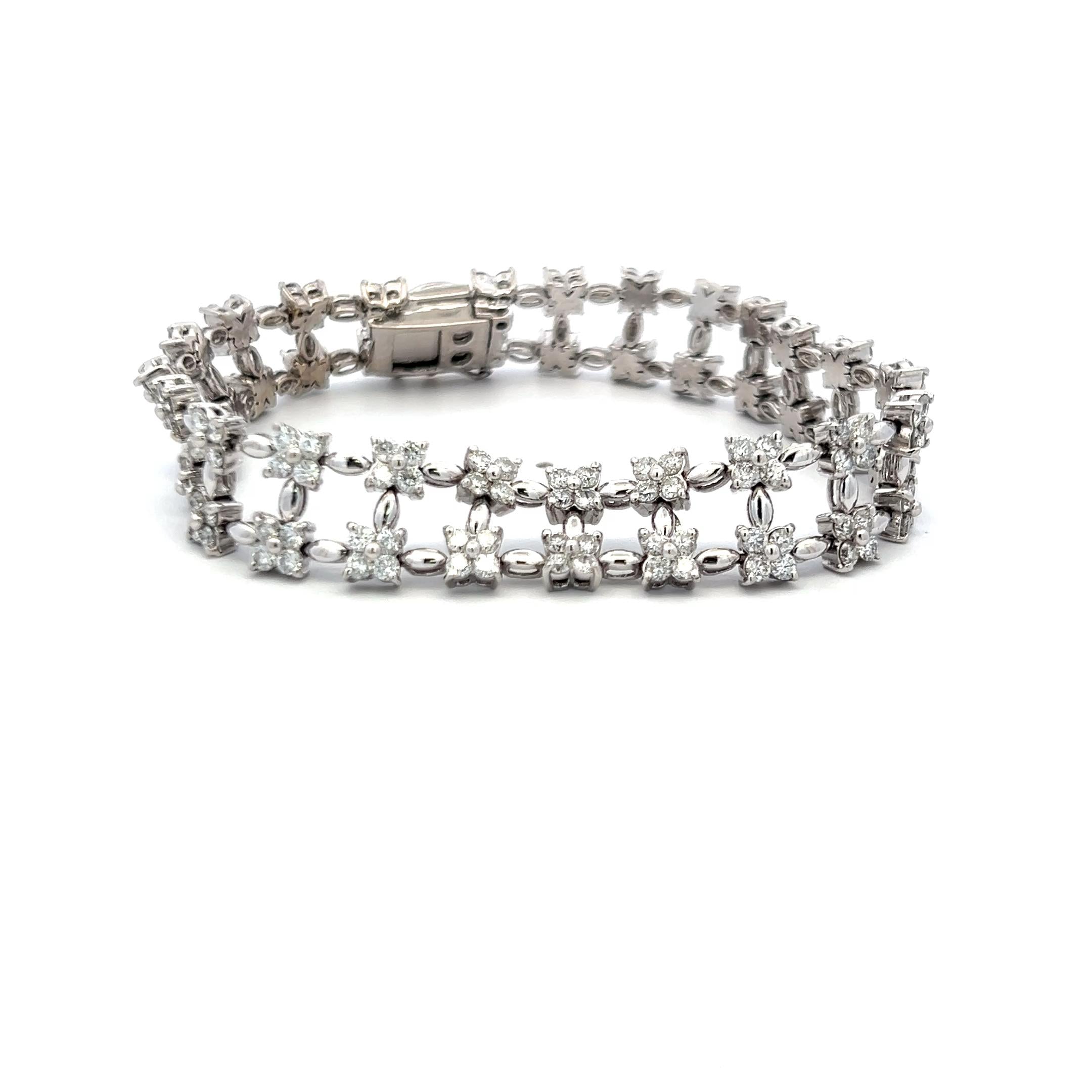 14K White Gold Link Bracelet with 4.5 Carat Round I-VS Diamonds