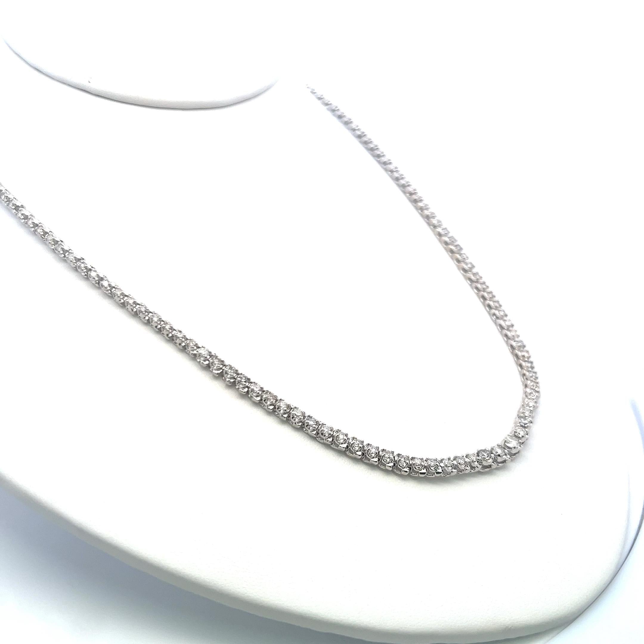 5.50ct Round Brilliant Diamond Riviera Necklace in 14K White Gold (I I1)