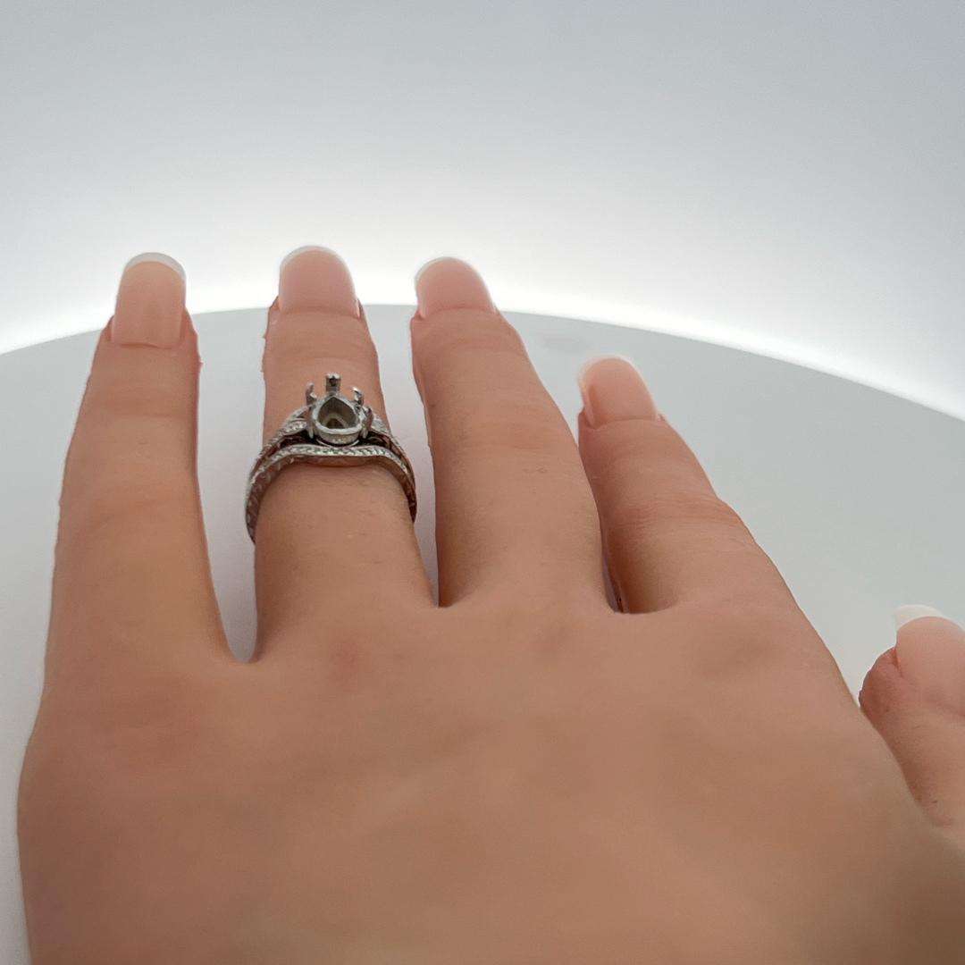 0.20 Carat Round Brilliant H SI Diamond 14 Karat White Gold Semi Mount Ring