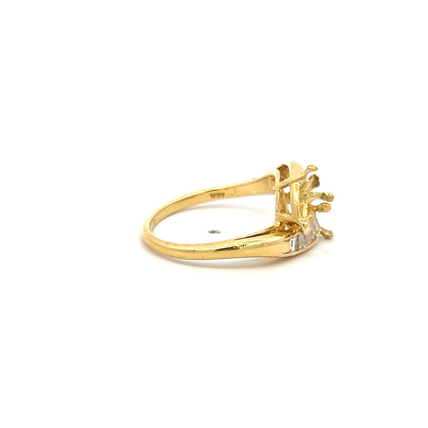 0.50 Carat Baguette Shape G VS Diamond 18 Karat Yellow Gold Semi Mount Ring